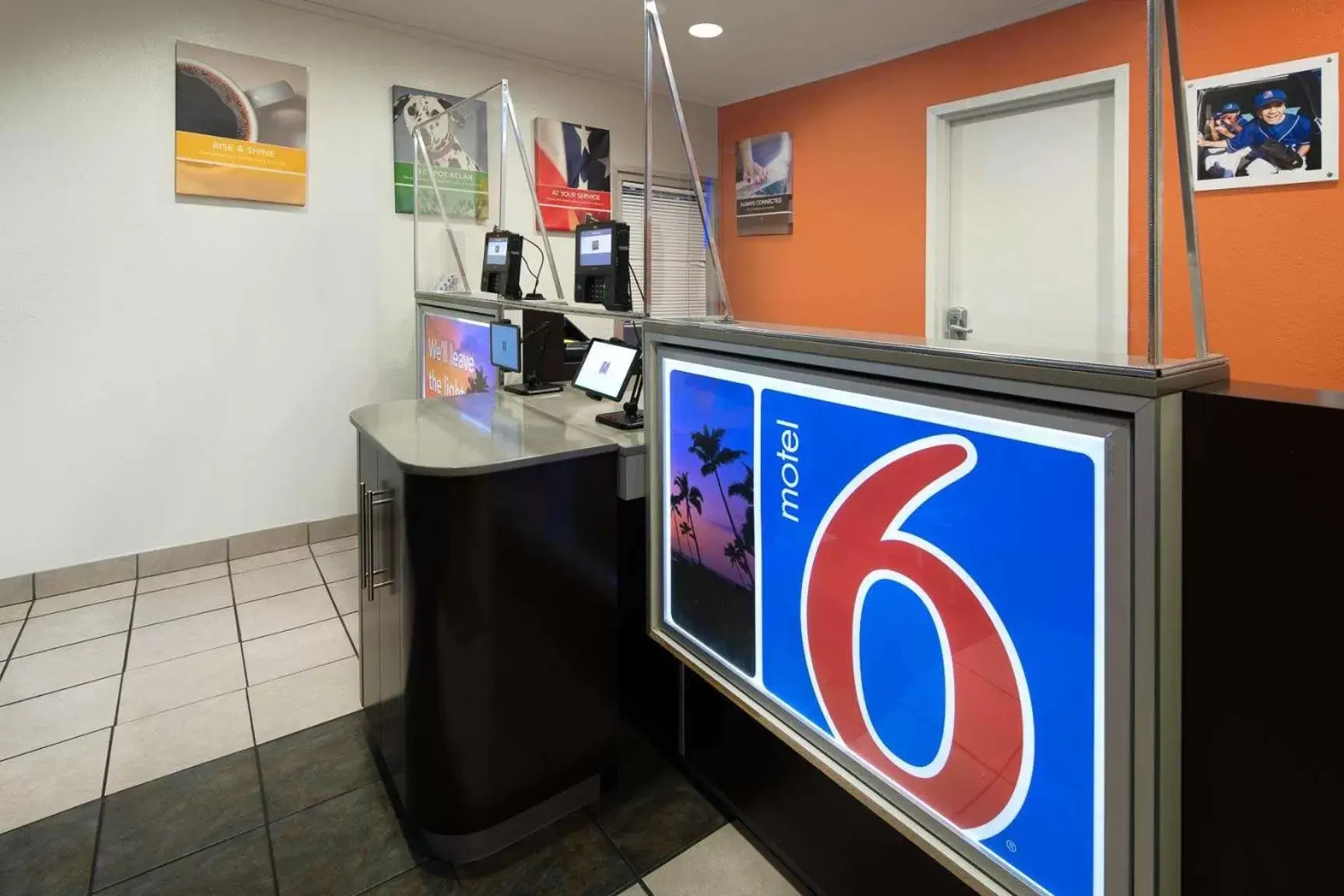 Lobby or reception, Lobby/Reception in Motel 6-Arcadia, CA - Los Angeles - Pasadena Area