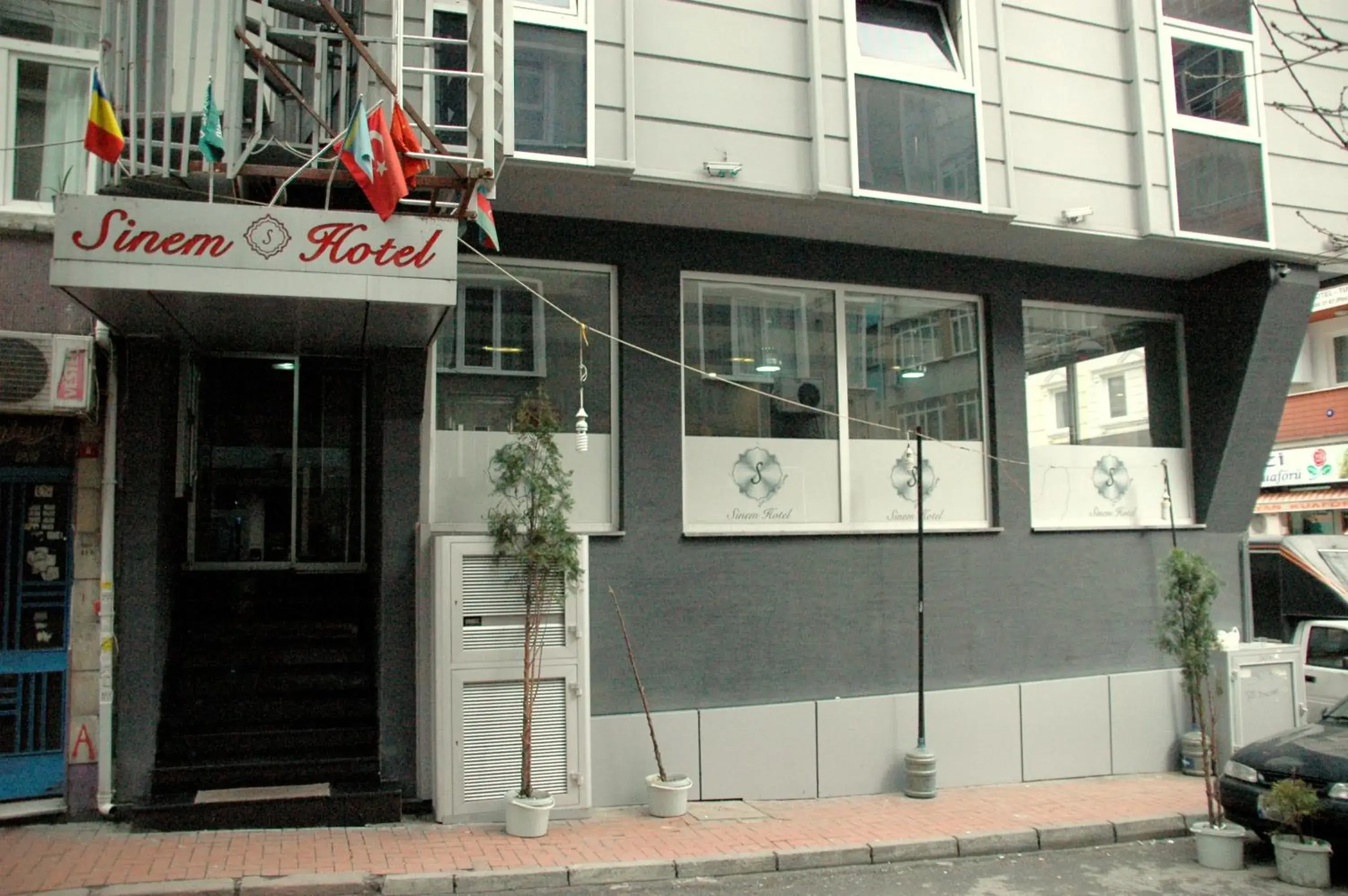 Facade/entrance in Sinem Hotel