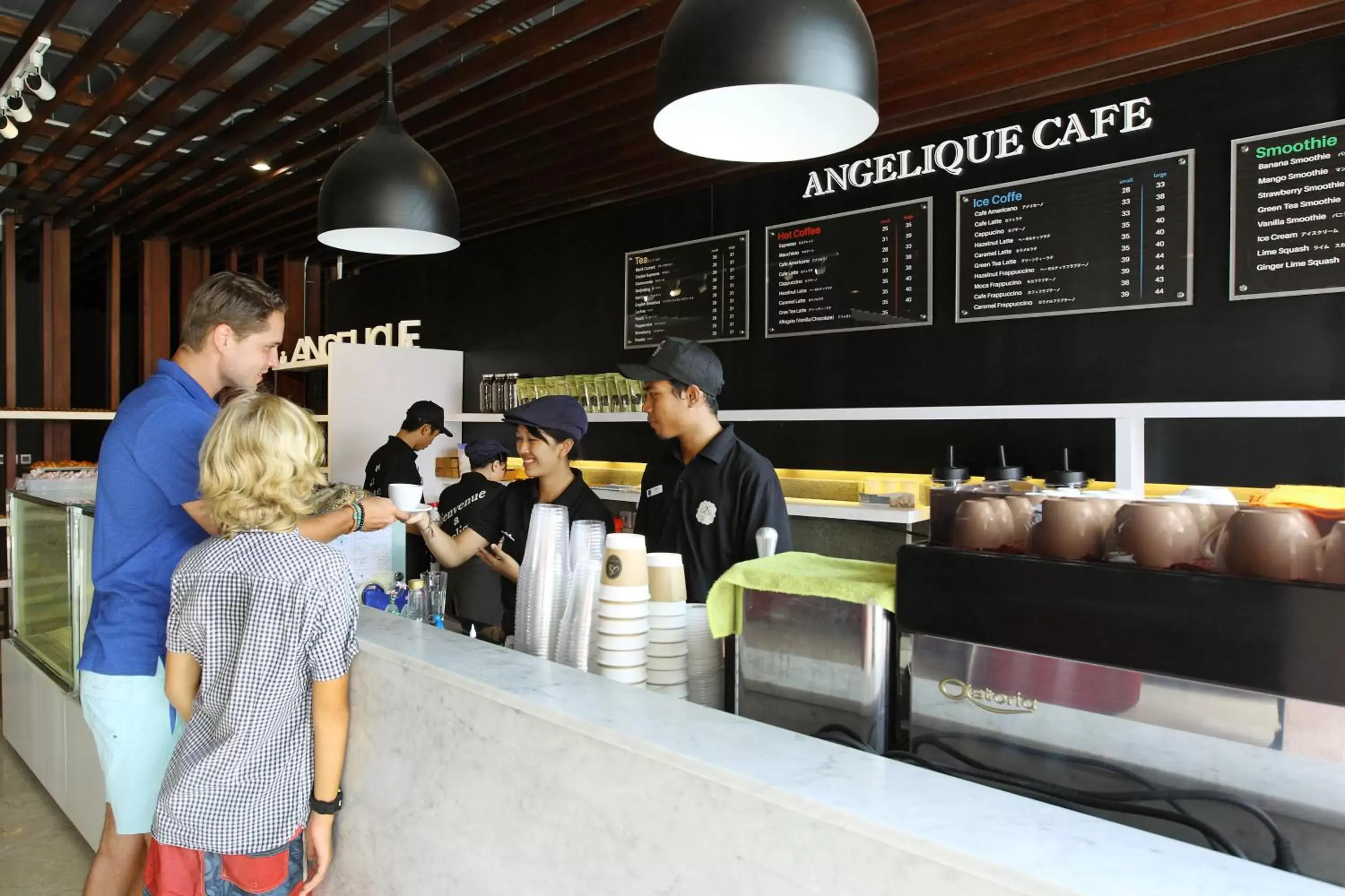 Restaurant/places to eat in Watermark Hotel & Spa Bali Restaurant/places to eat in Watermark Hotel & Spa Bali