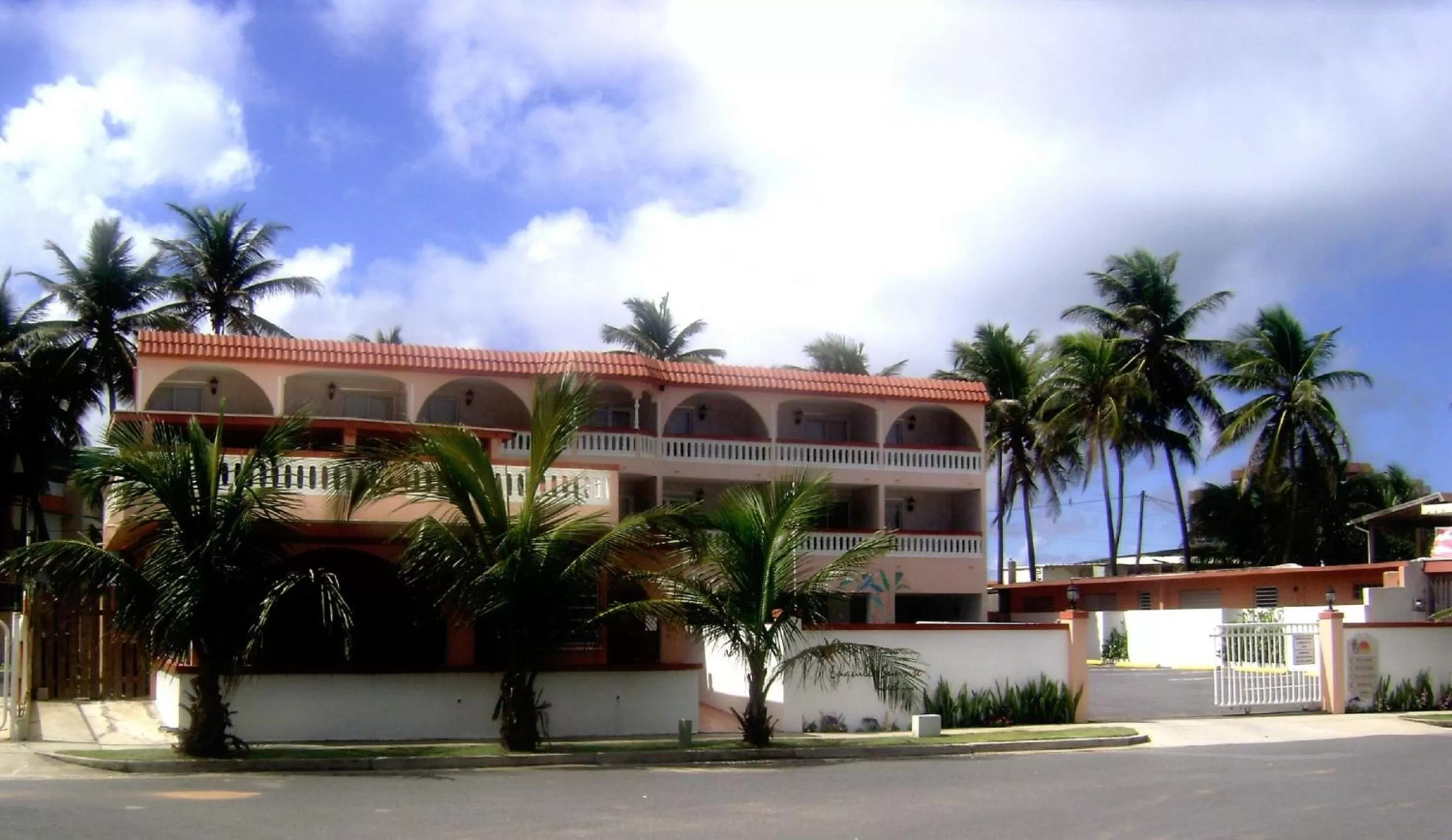 Facade/entrance in Luquillo Sunrise Beach Inn