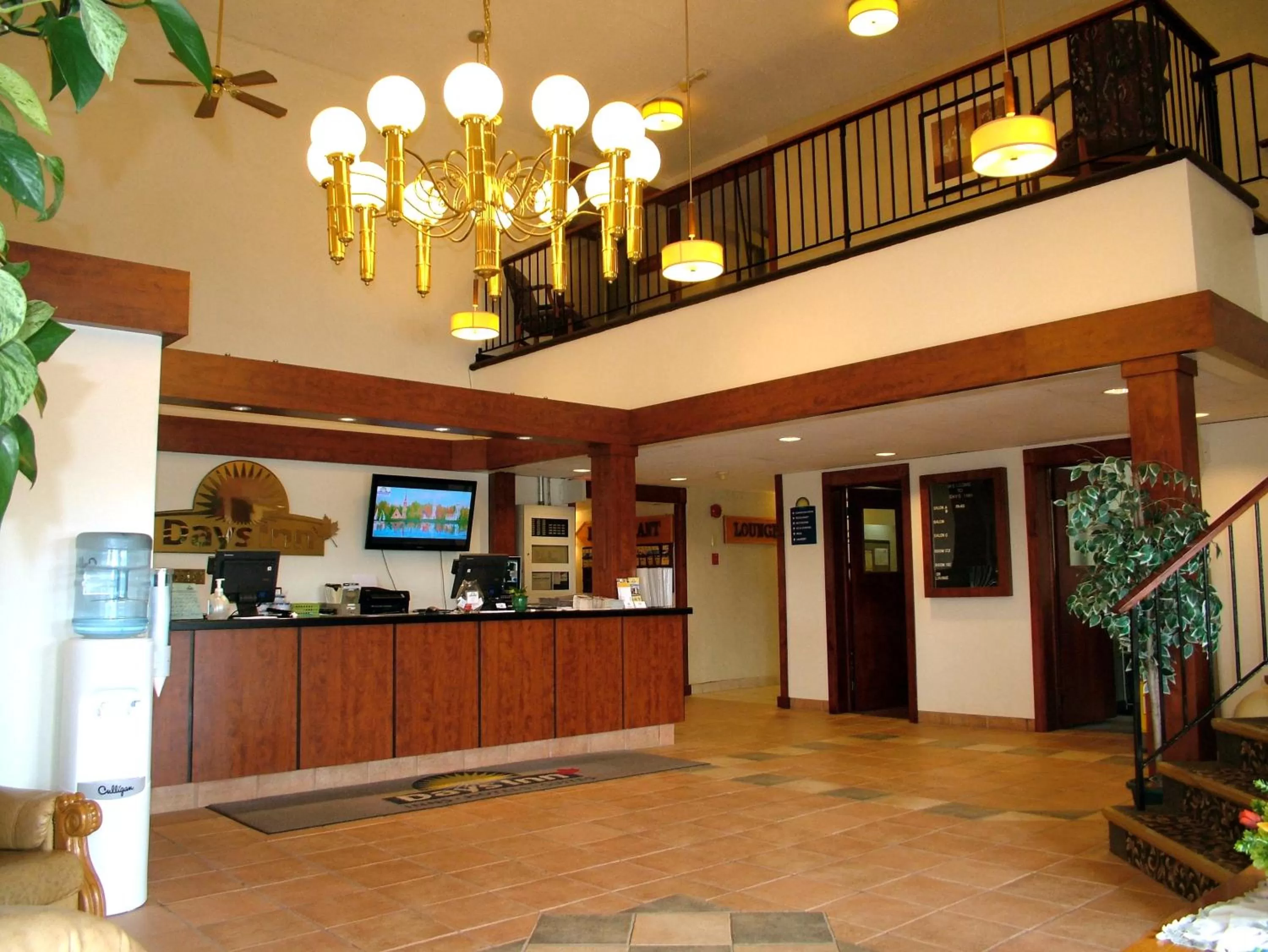 Lobby or reception in Days Inn by Wyndham Bridgewater Conference Center