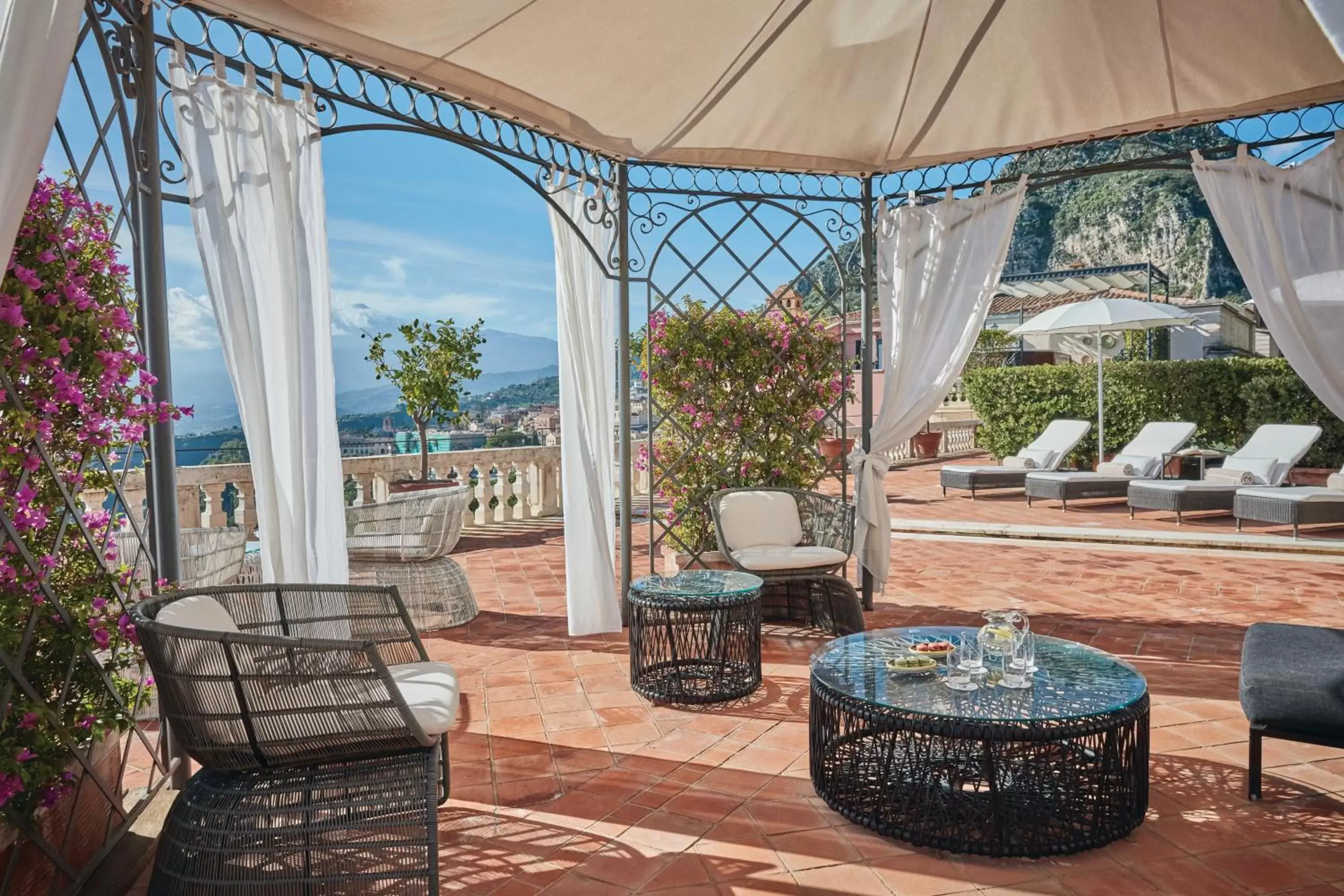 Balcony/Terrace, Seating Area in Grand Hotel Timeo, A Belmond Hotel, Taormina