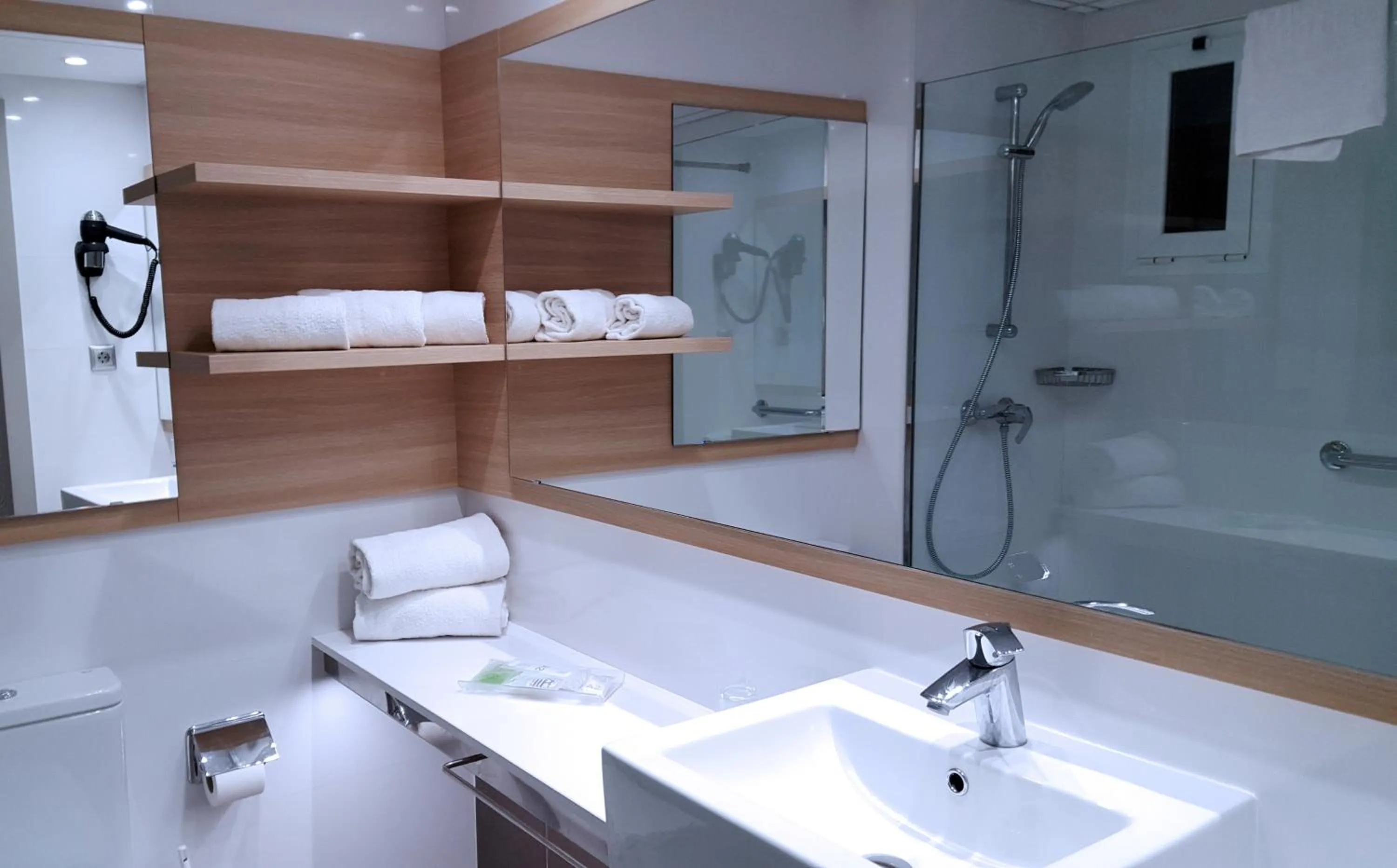 Bathroom in Hotel Cesar Augustus