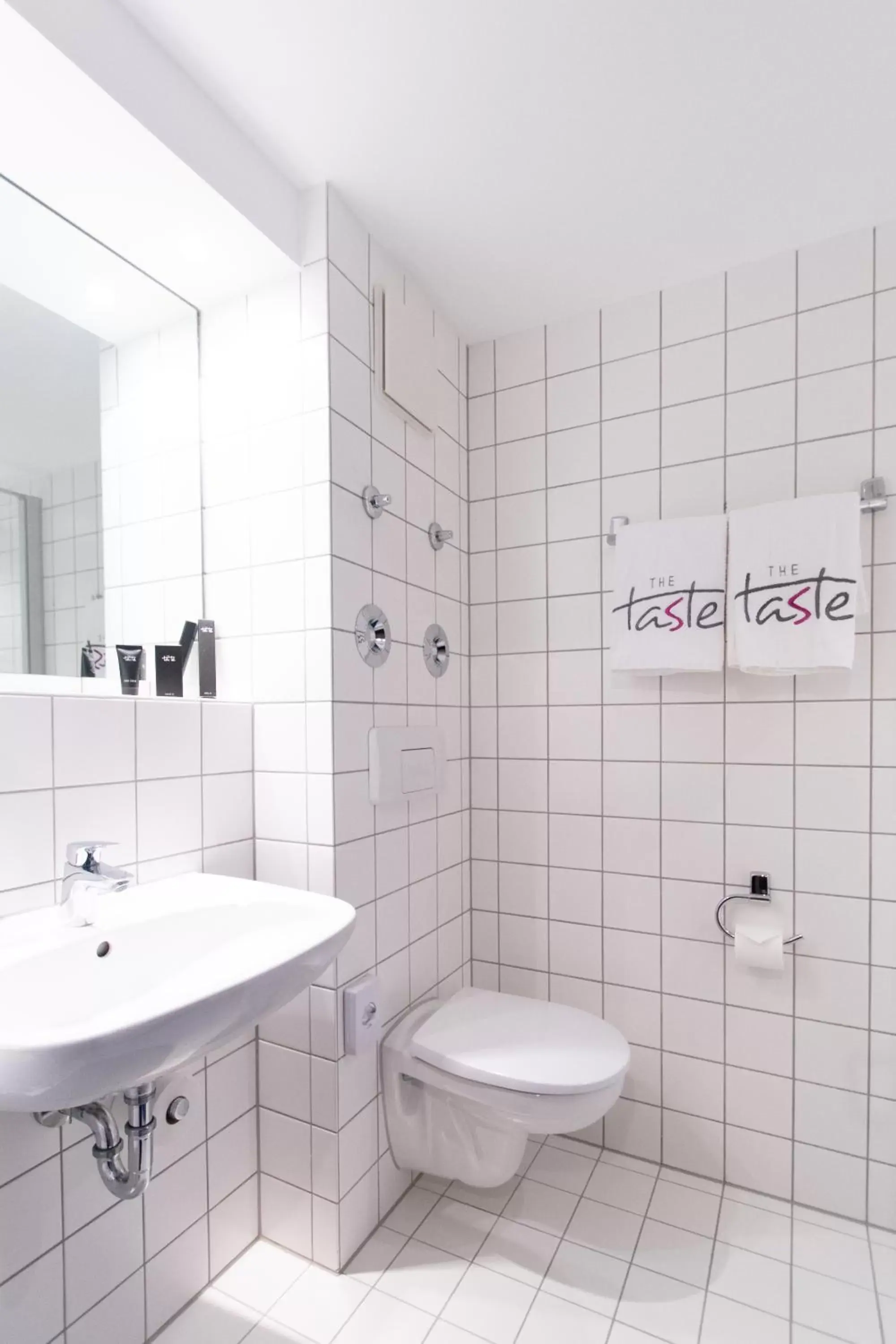 Bathroom in Taste Hotel Jettingen