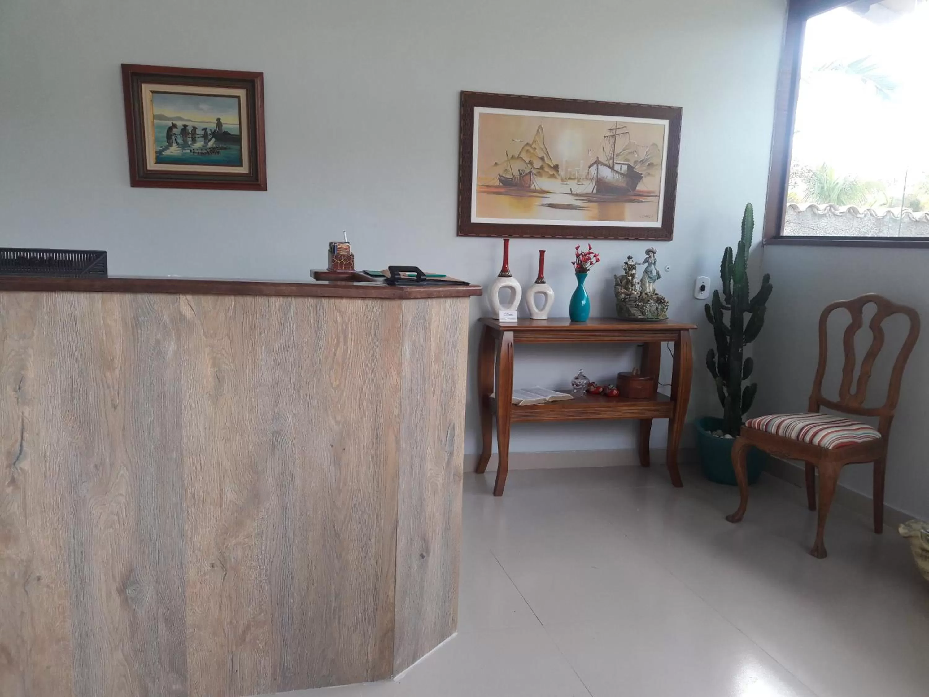 Lobby/Reception in Pousada Recanto Das Emerências