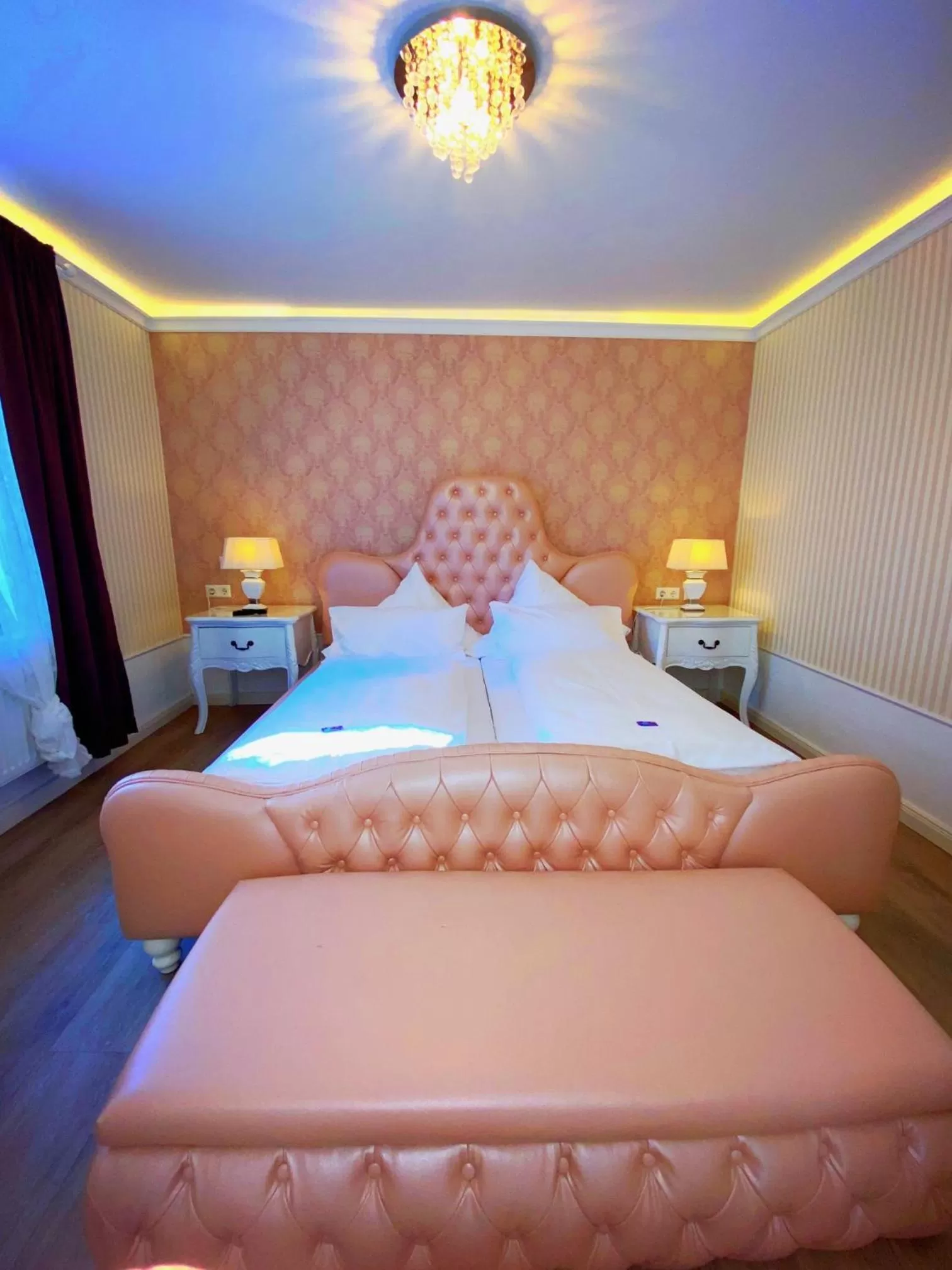 Photo of the whole room, Bed in Boutiquehotel Villa Rosenhof