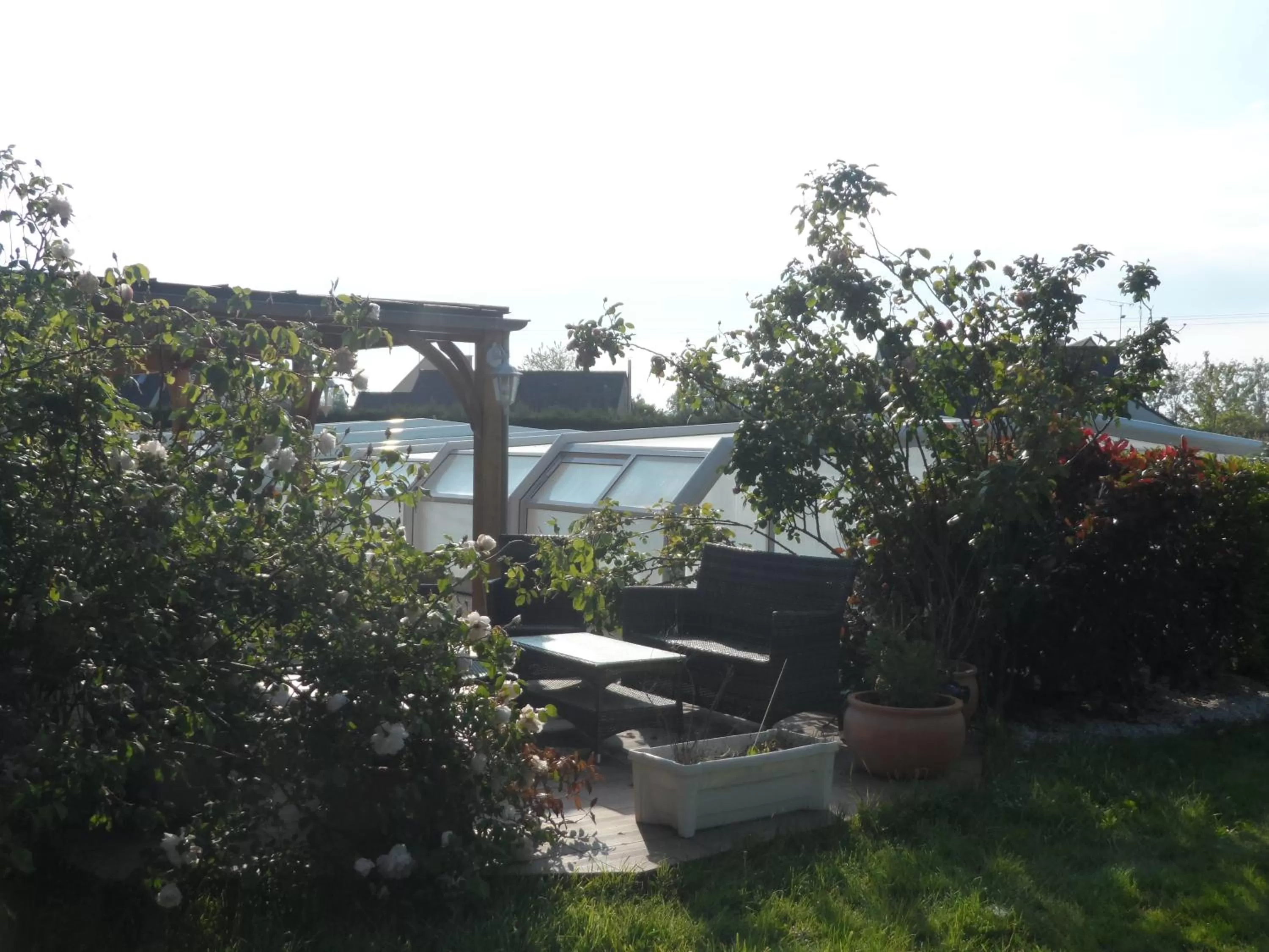 Pool view in Cafecouet'Breizh