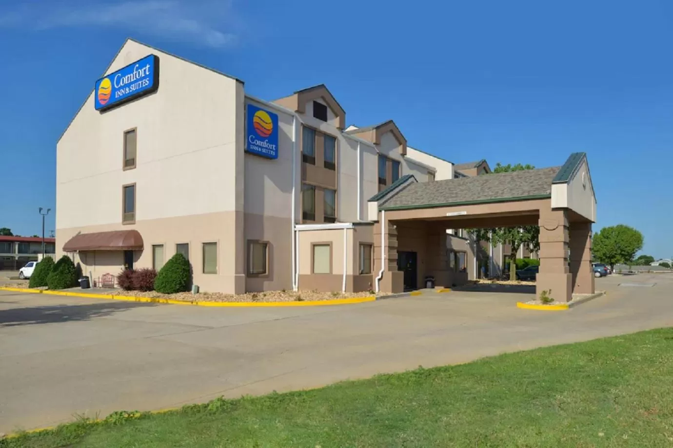 Property building in Holiday Inn Express & Suites Joplin Southeast by IHG
