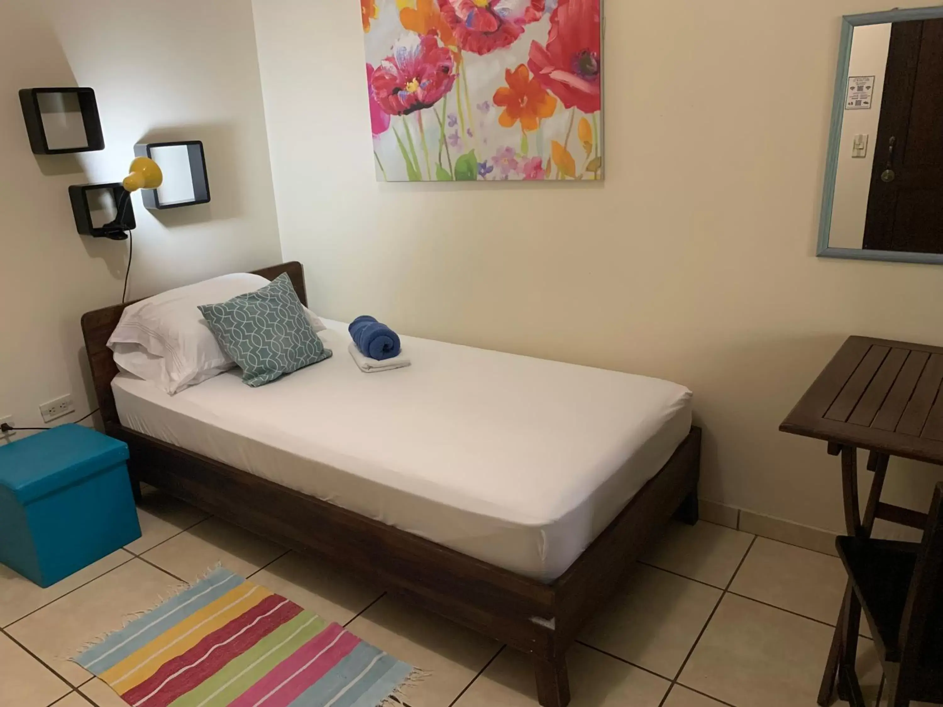 Single Room with Bathroom in Boutique Hotel Casa de Lis, Turrialba Single Room with Bathroom in Boutique Hotel Casa de Lis, Turrialba