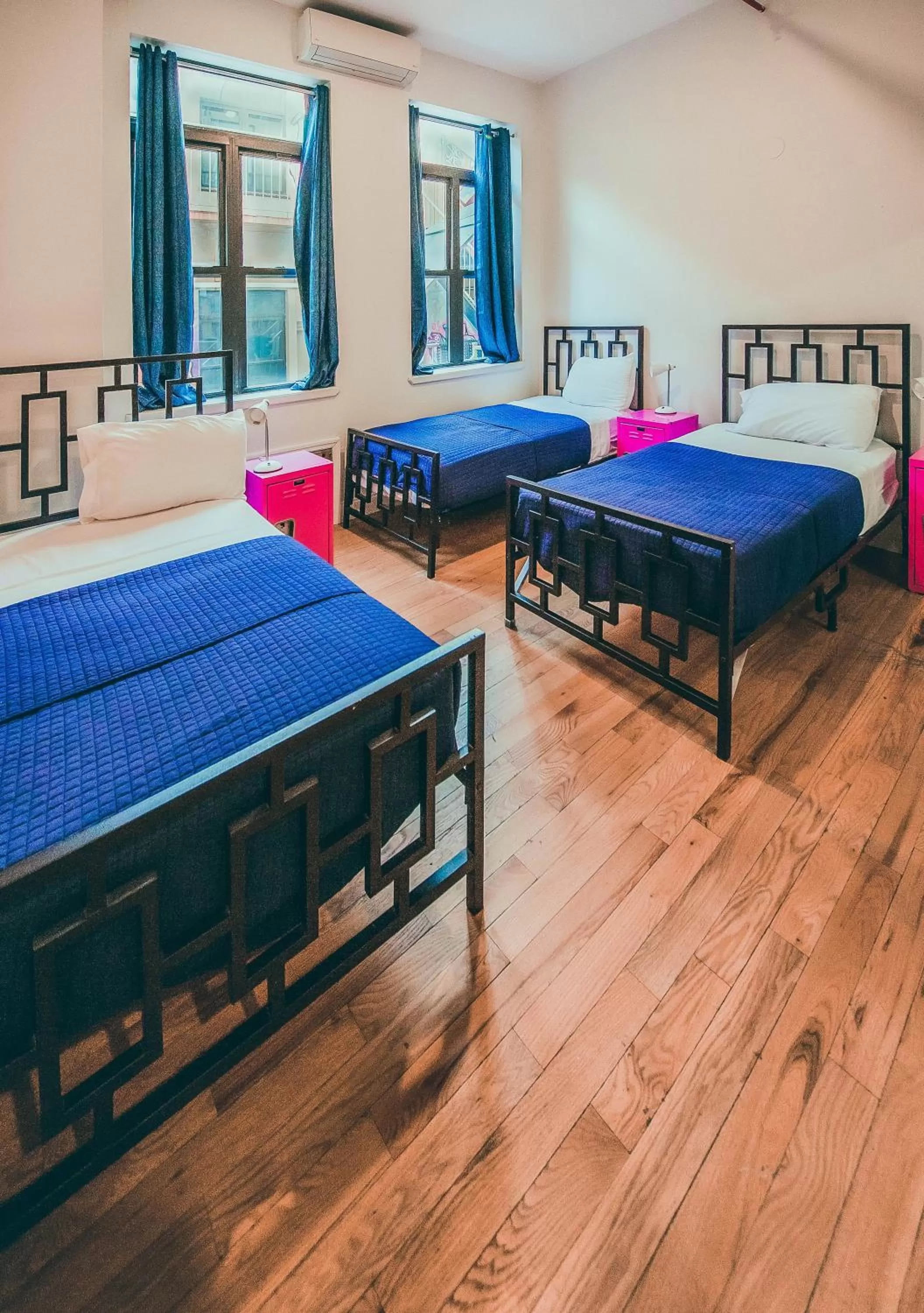 Bed in NY Moore Hostel