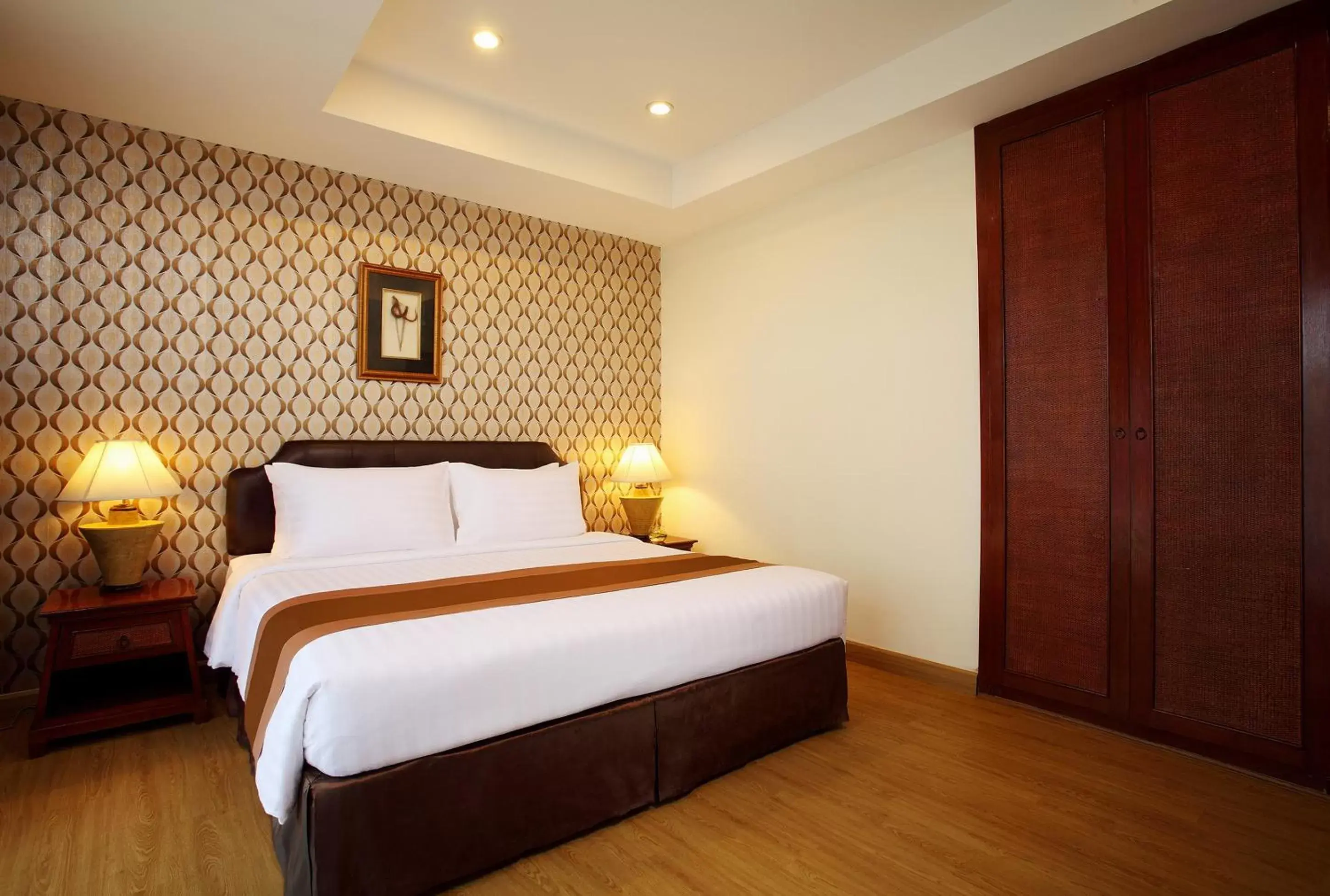 Photo of the whole room, Bed in Nova Park Hotel by Compass Hospitality