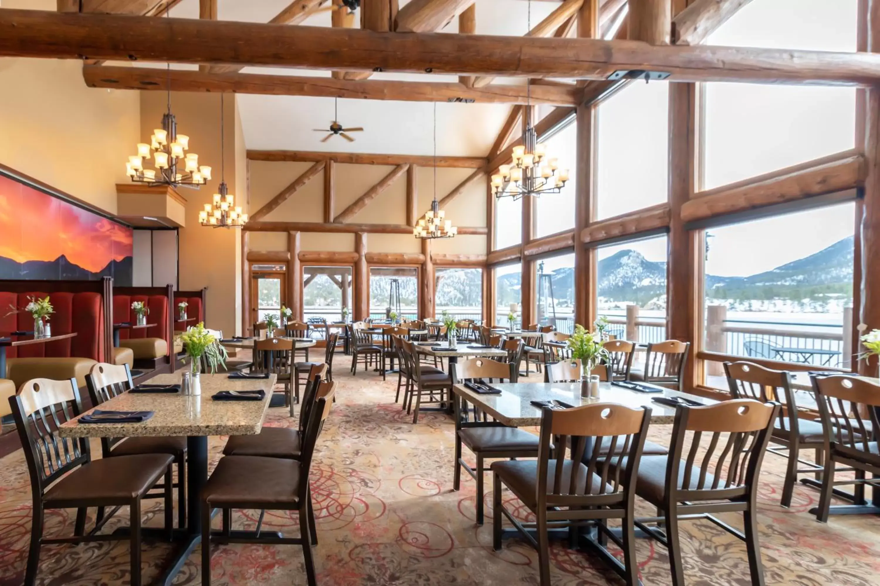 Restaurant/Places to Eat in The Estes Park Resort