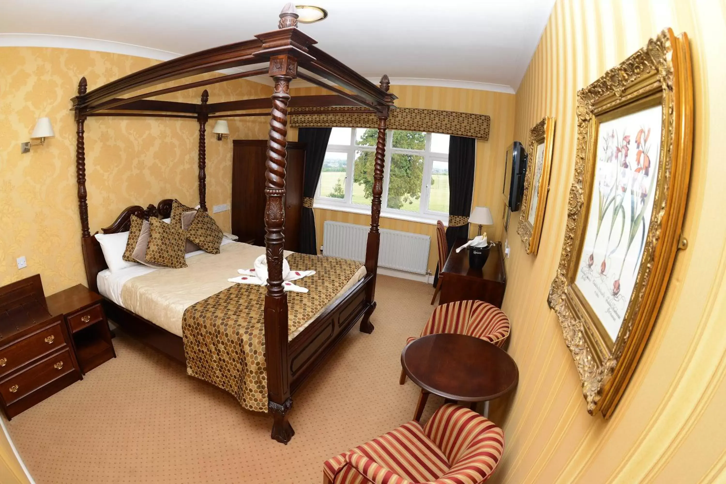 Double Room with Four Poster Bed in Buckatree Hall Hotel