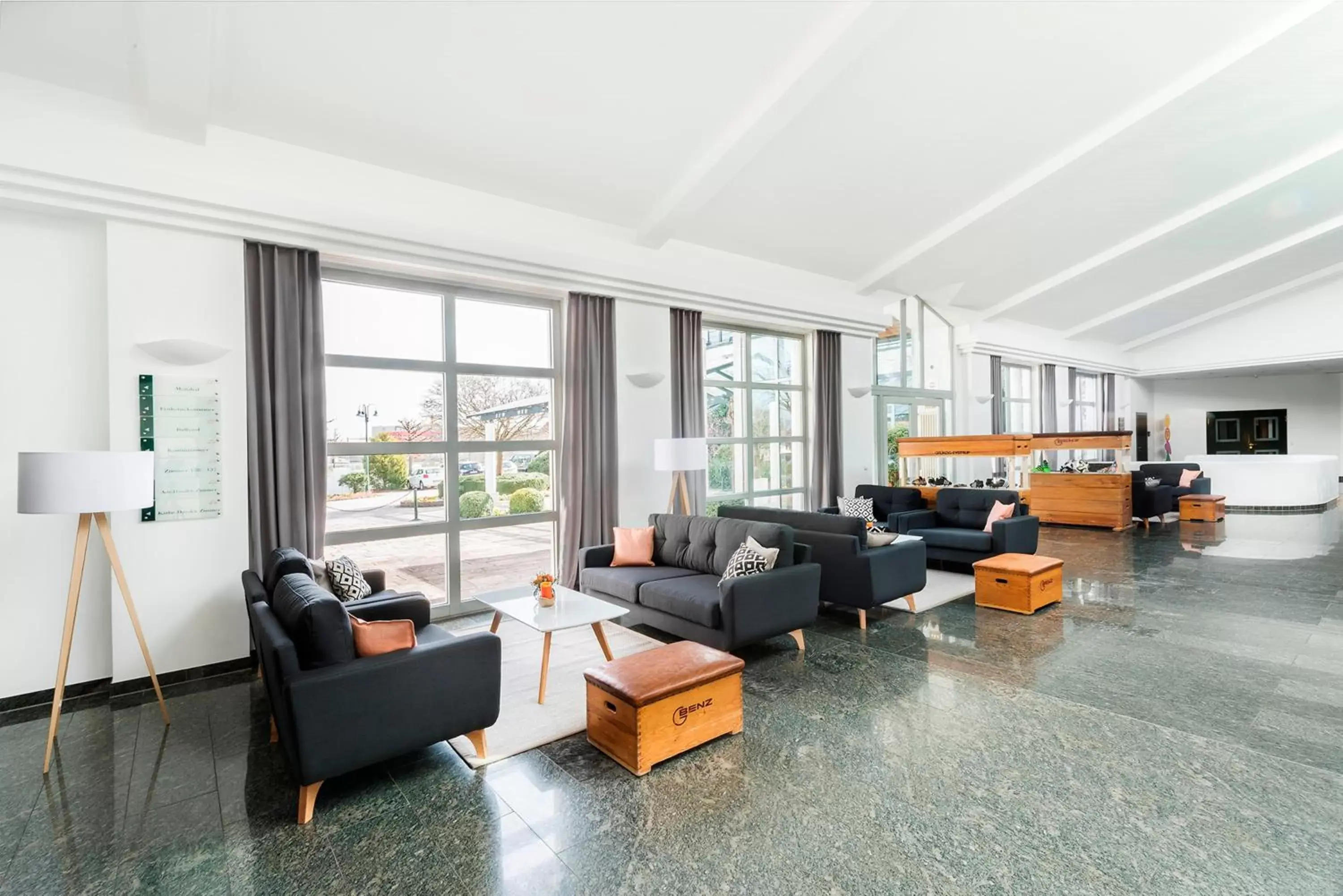 Lobby or reception, Seating Area in Hotel HerzogsPark