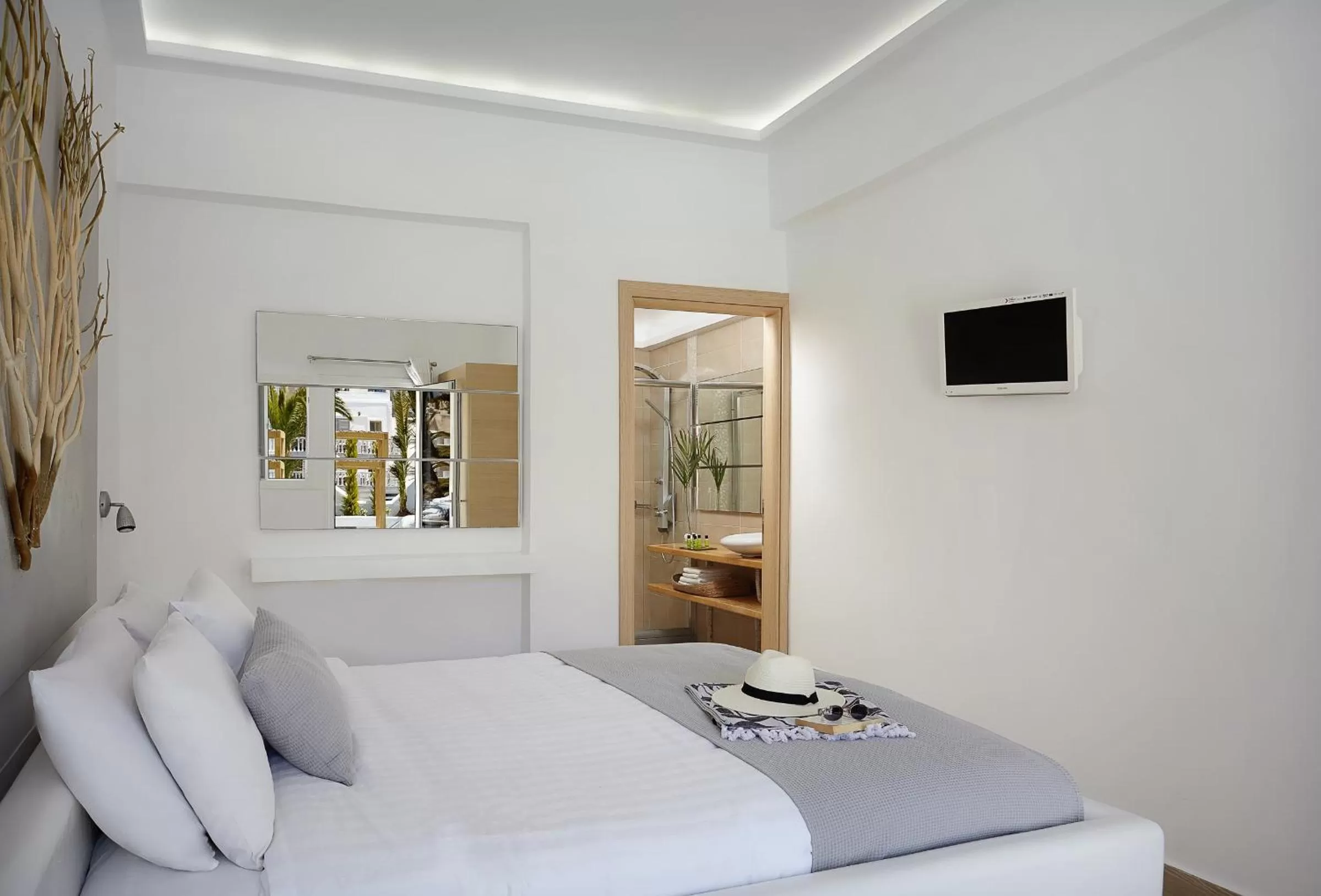 Bedroom, Bed in Callia Retreat Suites - Adults Only