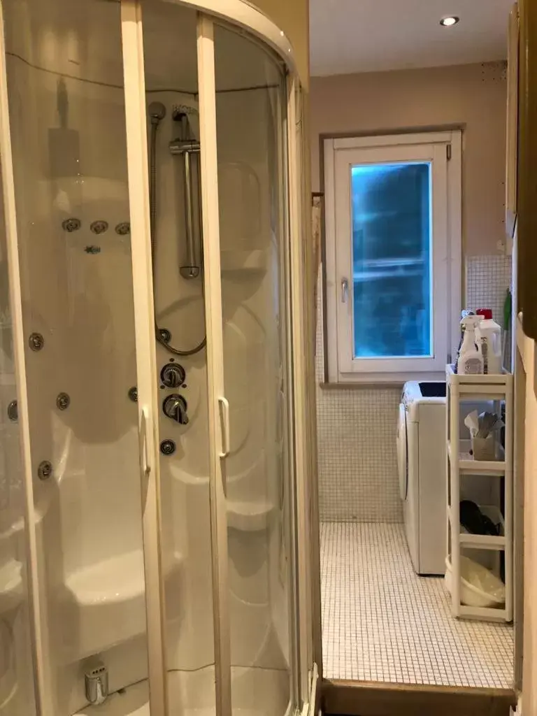 Bathroom in Piccola Suite