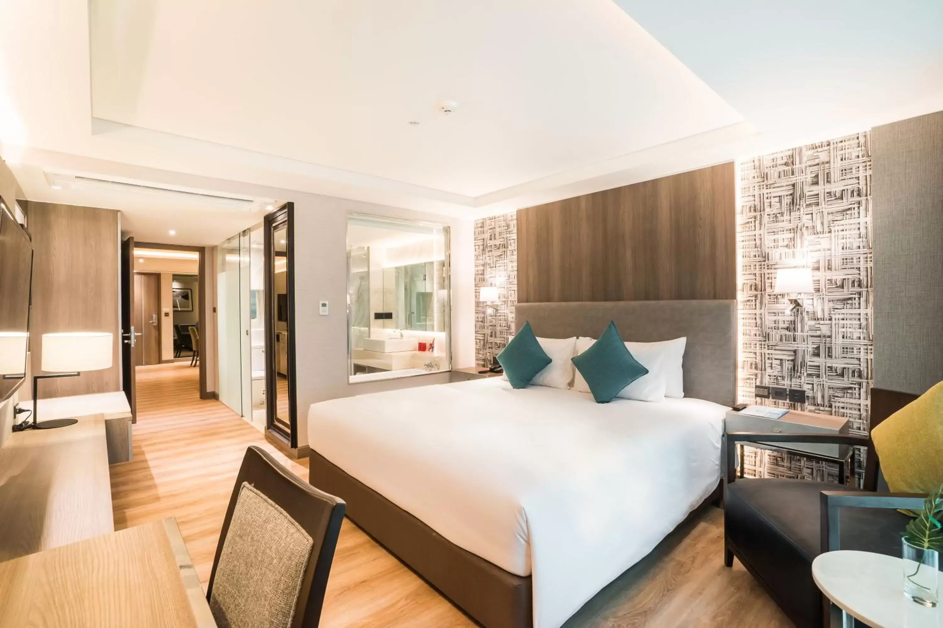 Bedroom, Bed in Citrus Suites Sukhumvit 6 by Compass Hospitality