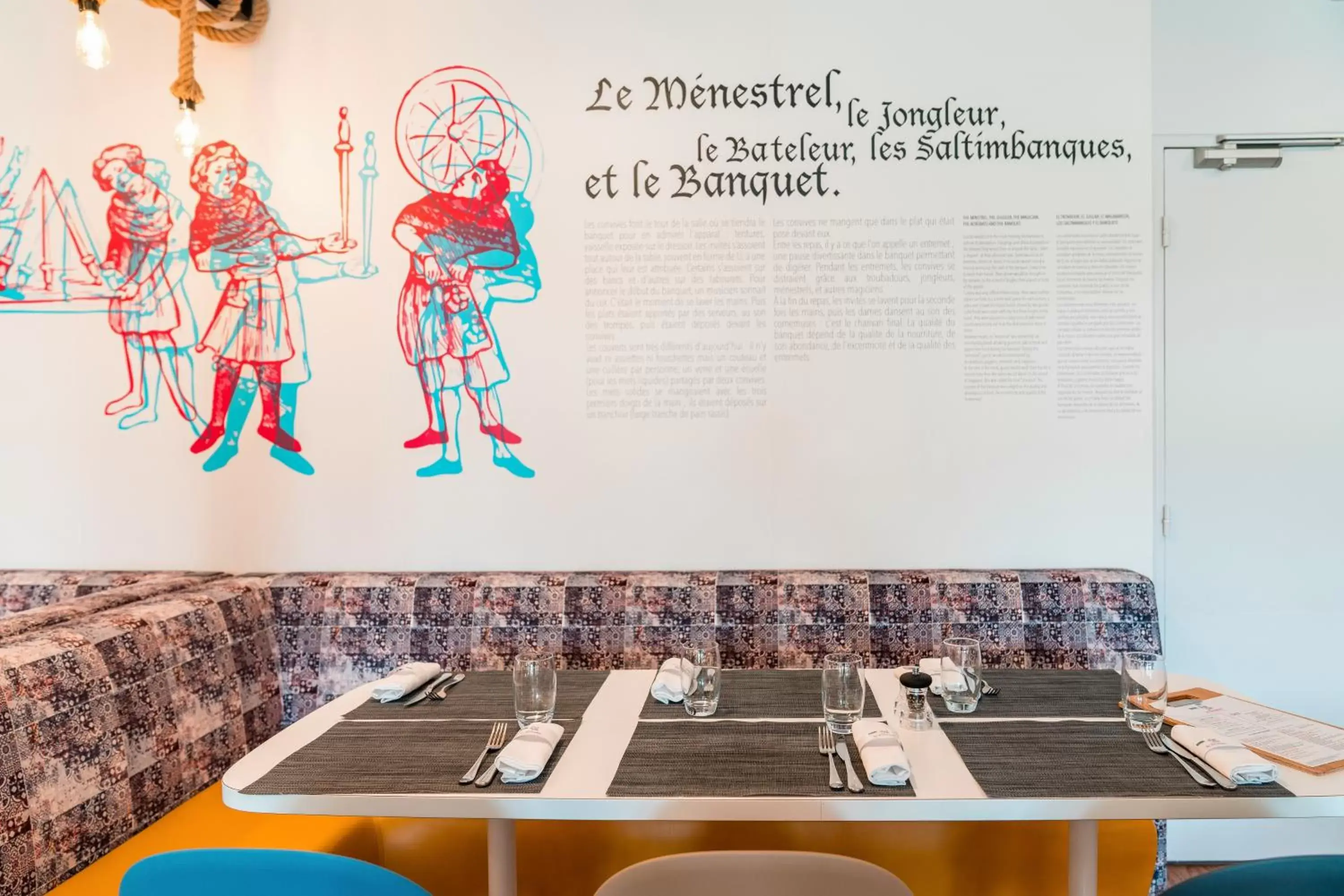 Restaurant/places to eat in ibis Styles Carcassonne La Cité