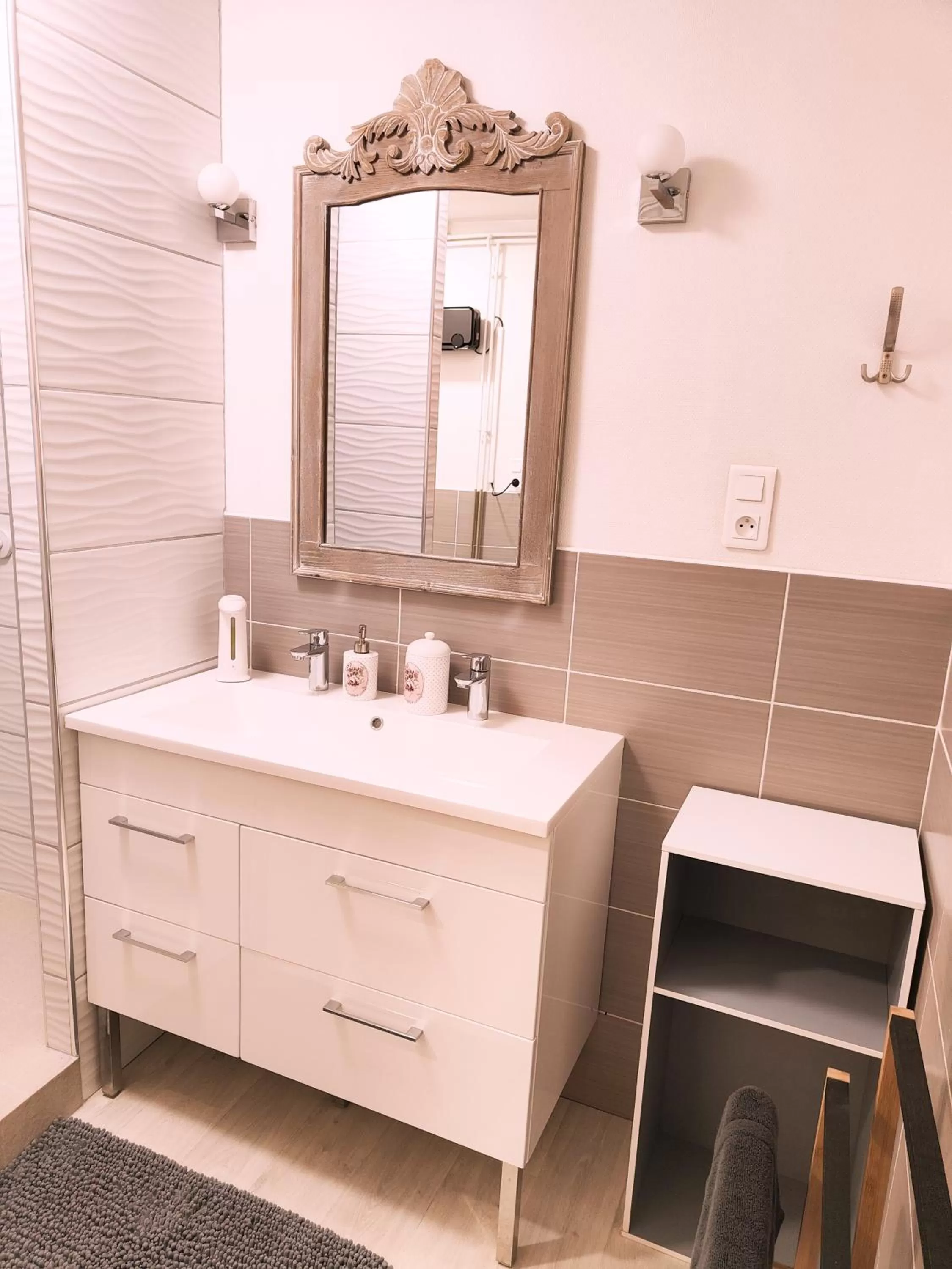 Bathroom in La Saint Martinoise