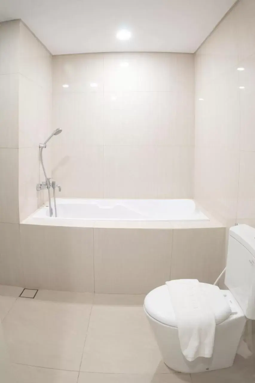Bathroom in Grand Picasso Hotel