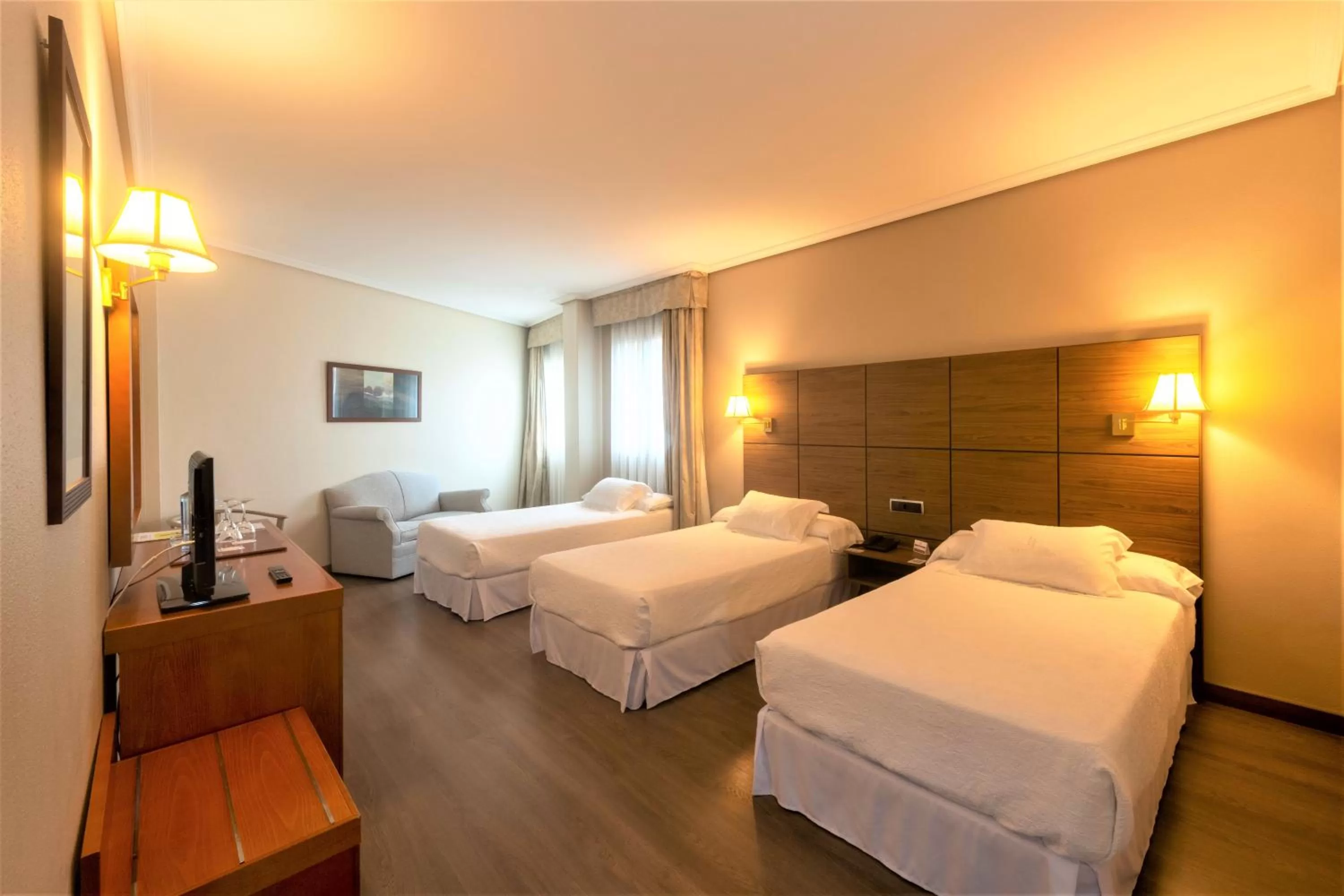 TV and multimedia, Bed in Galicia Palace