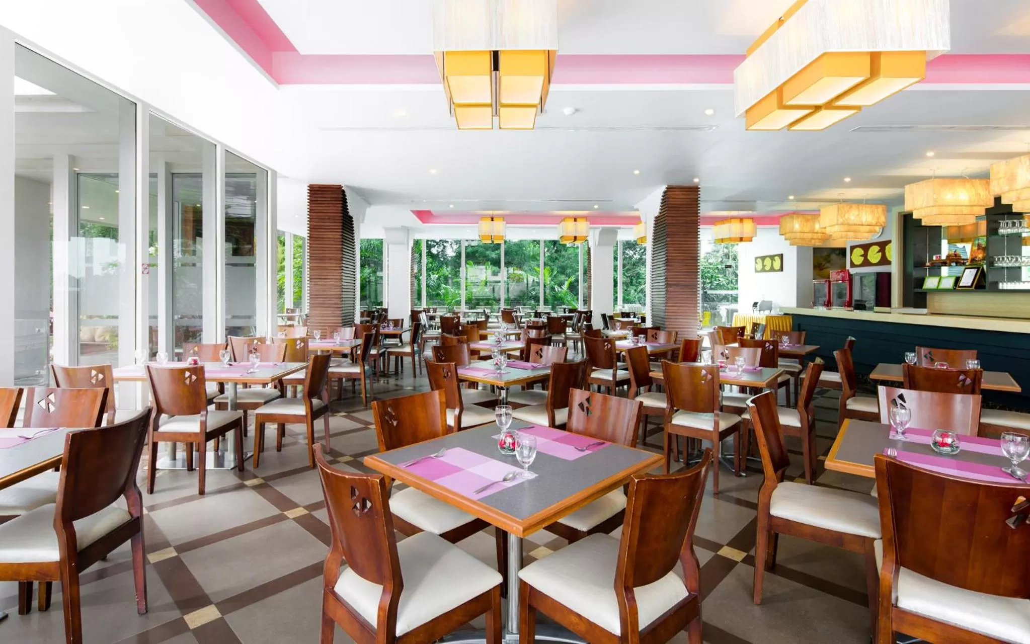 Restaurant/places to eat in Aiyara Grand Hotel