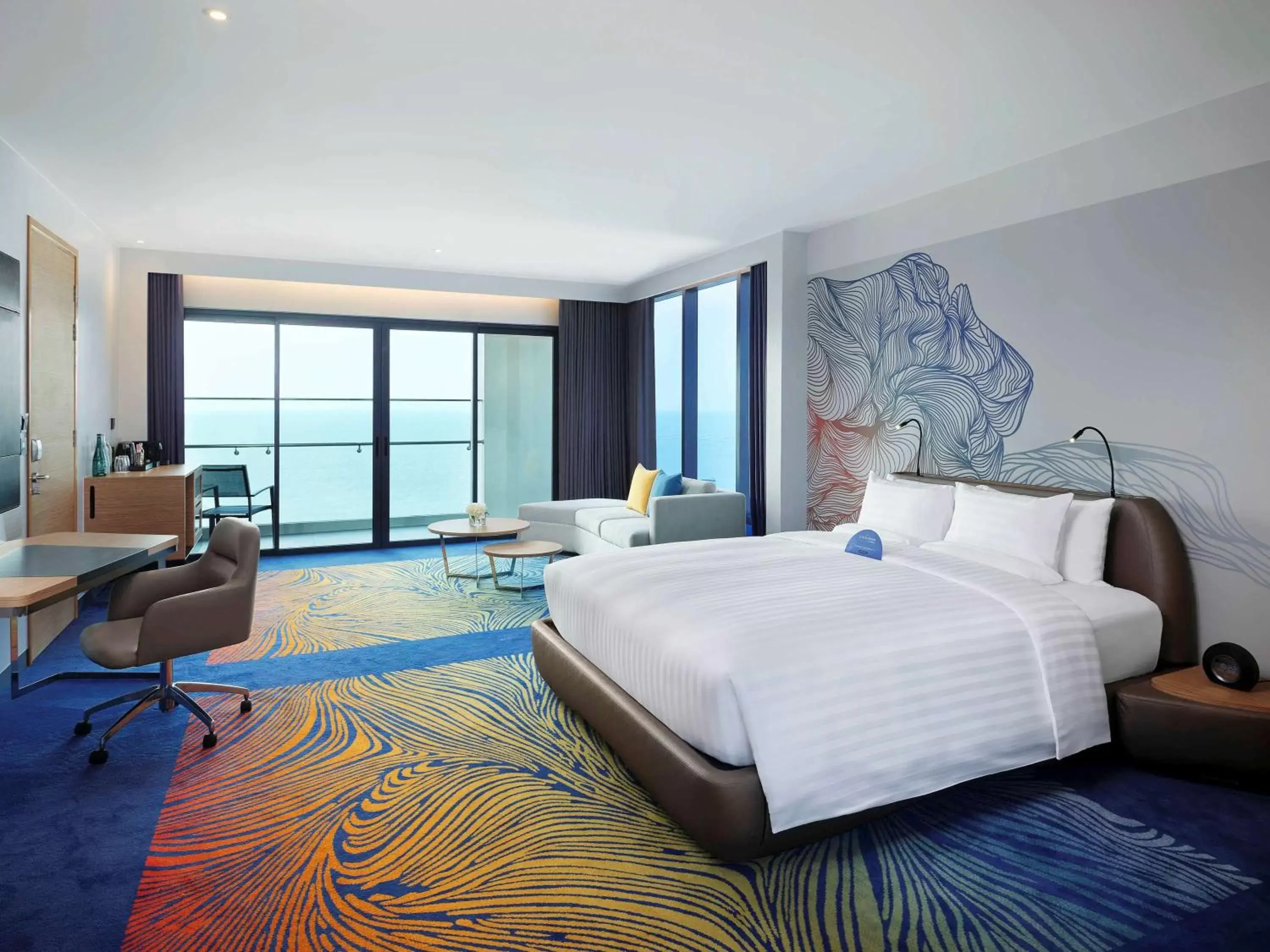 Photo of the whole room in Novotel Marina Sriracha & Koh Si Chang