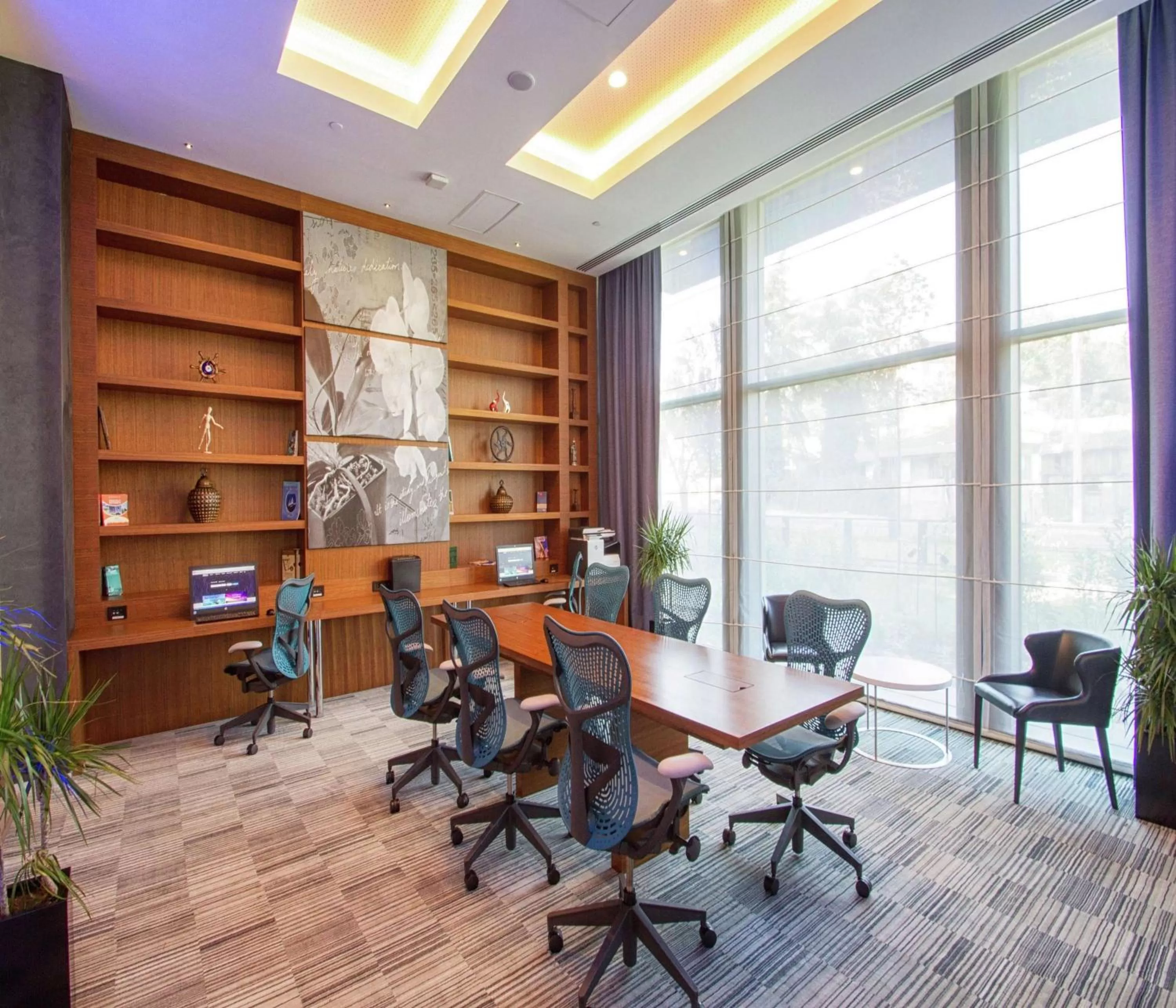 Business facilities in Hampton By Hilton Bolu