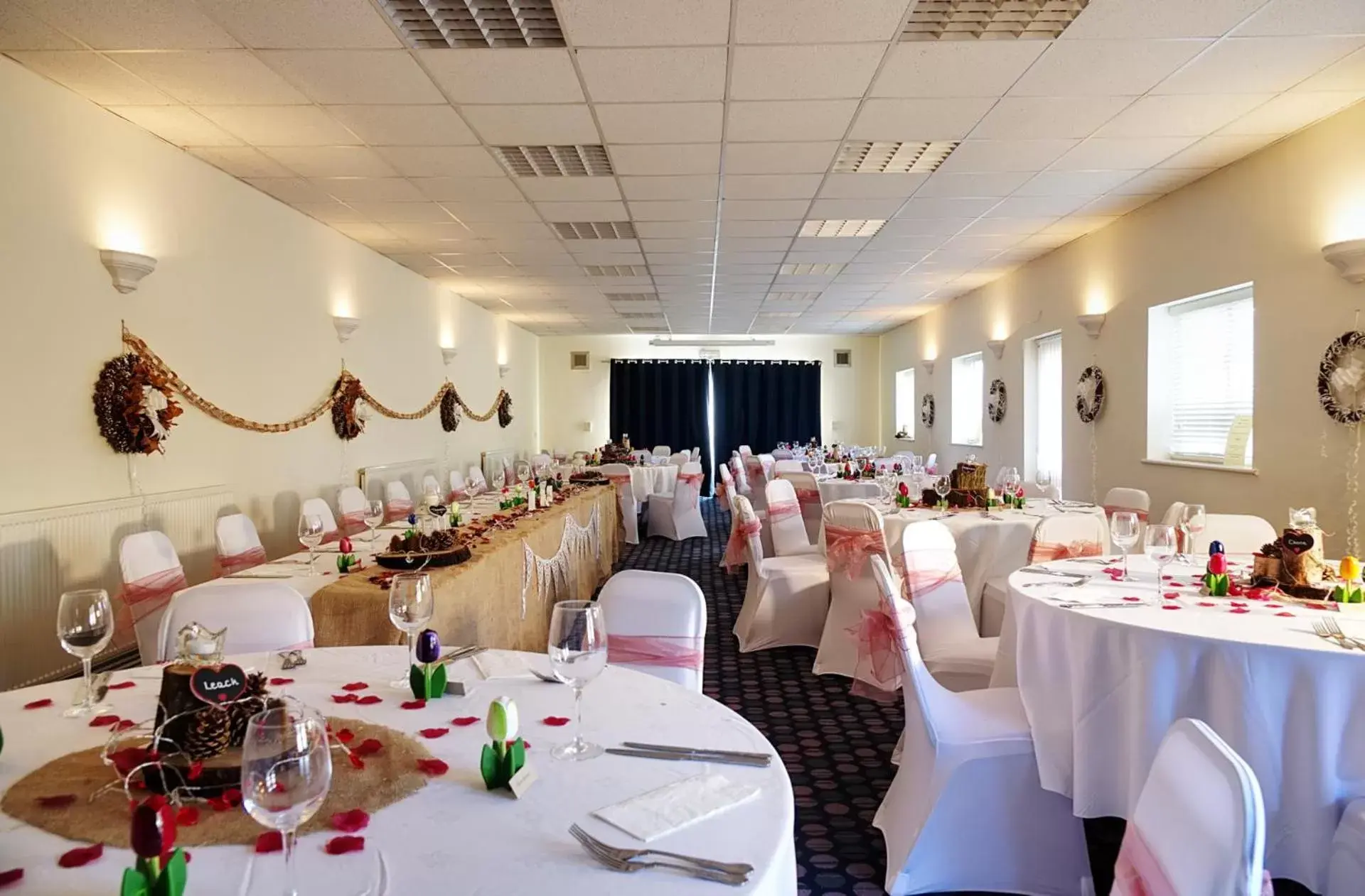 Banquet/Function facilities, Banquet Facilities in New Inn Hotel