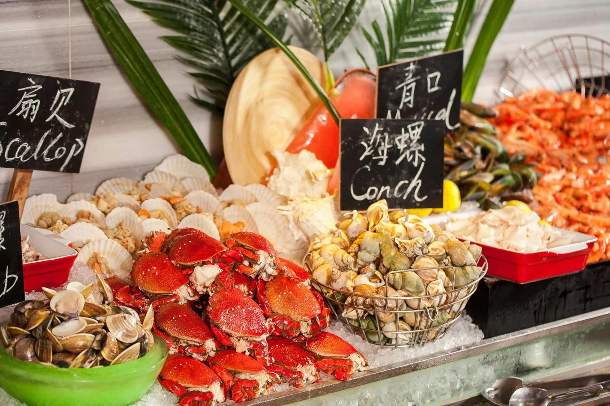 Restaurant/places to eat in Crowne Plaza Guangzhou Huadu by IHG - Free Shuttle bus between hotel to Exhibition Center During Canton Fair