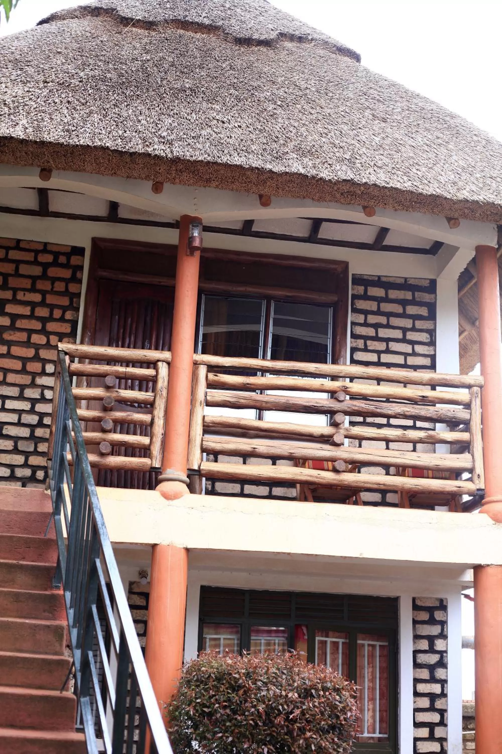 Elite Backpackers Services