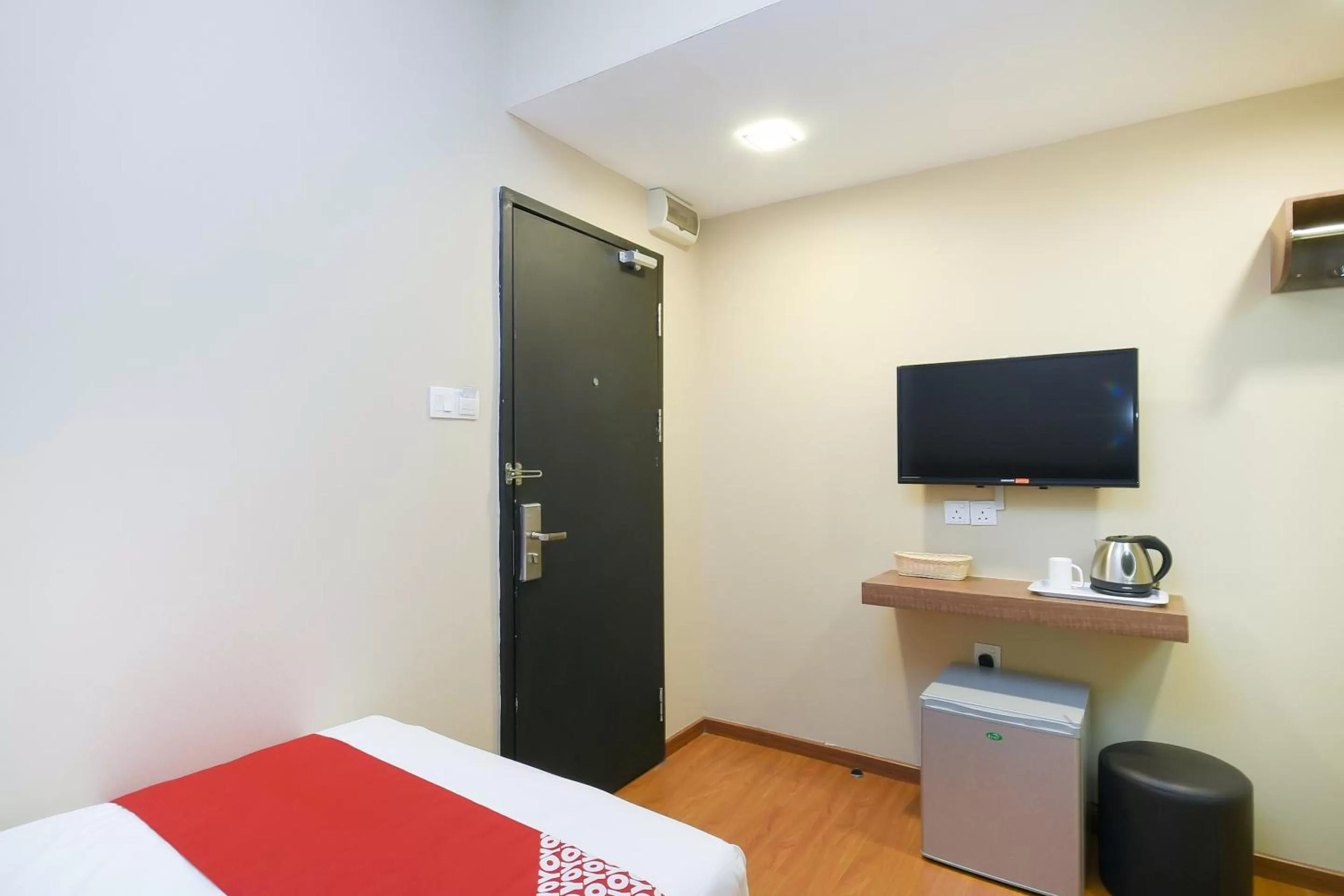 Bedroom in Hotel O Hong Kong Suites