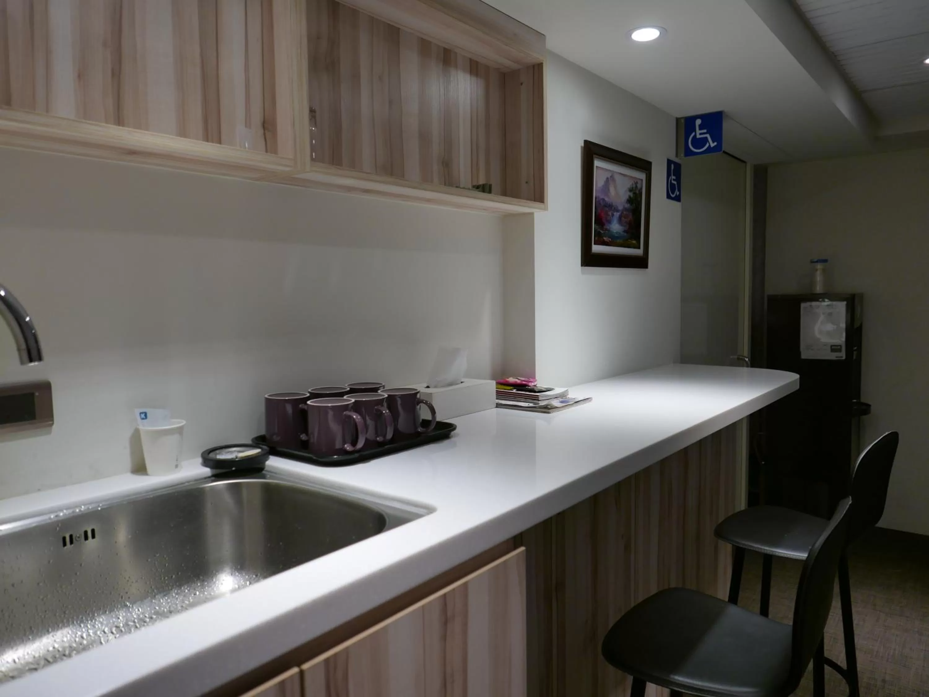 Kitchen or kitchenette in 泊居旅店二館 Oursinn Hotel 2