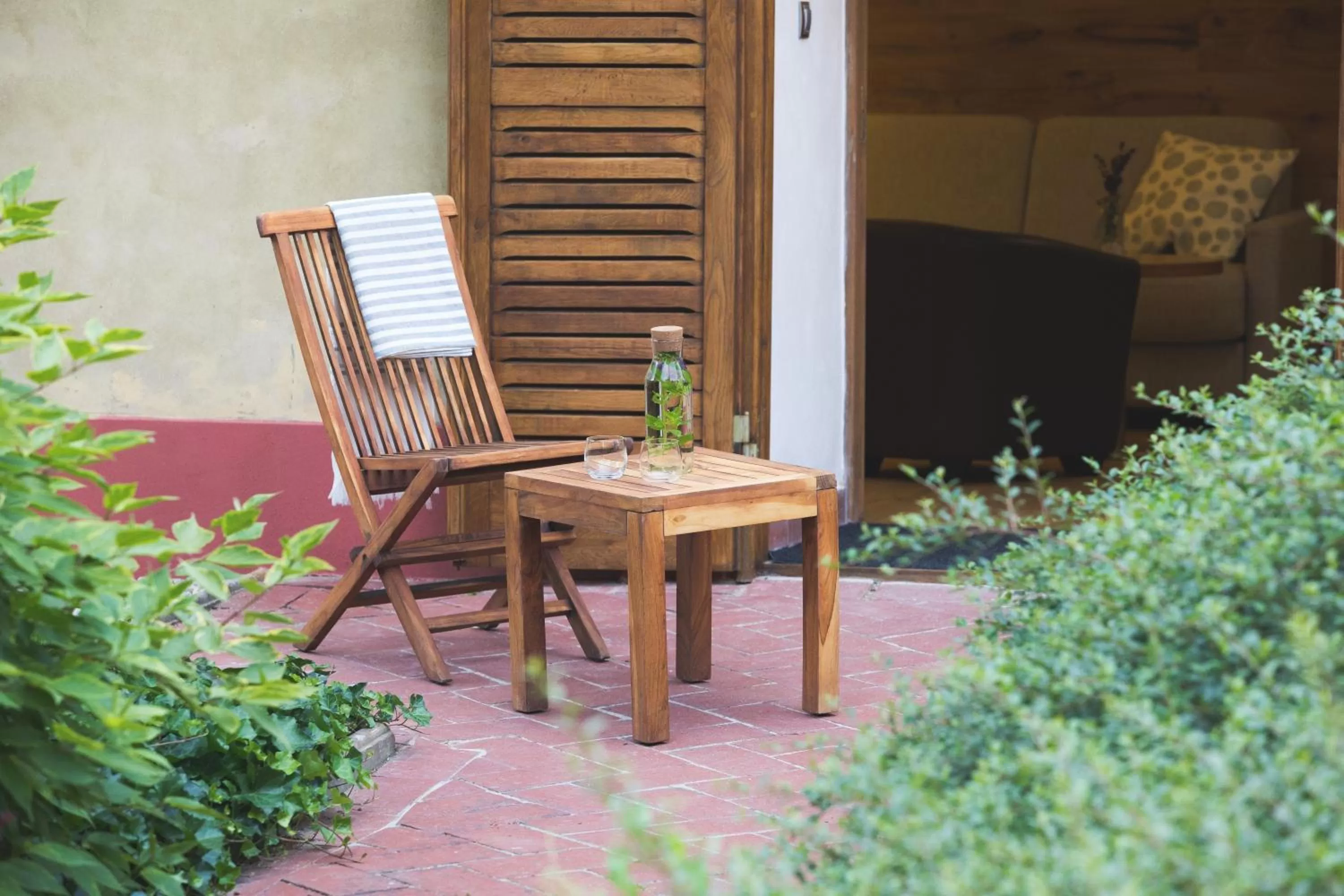 Facade/entrance in Dvůr Pecínov