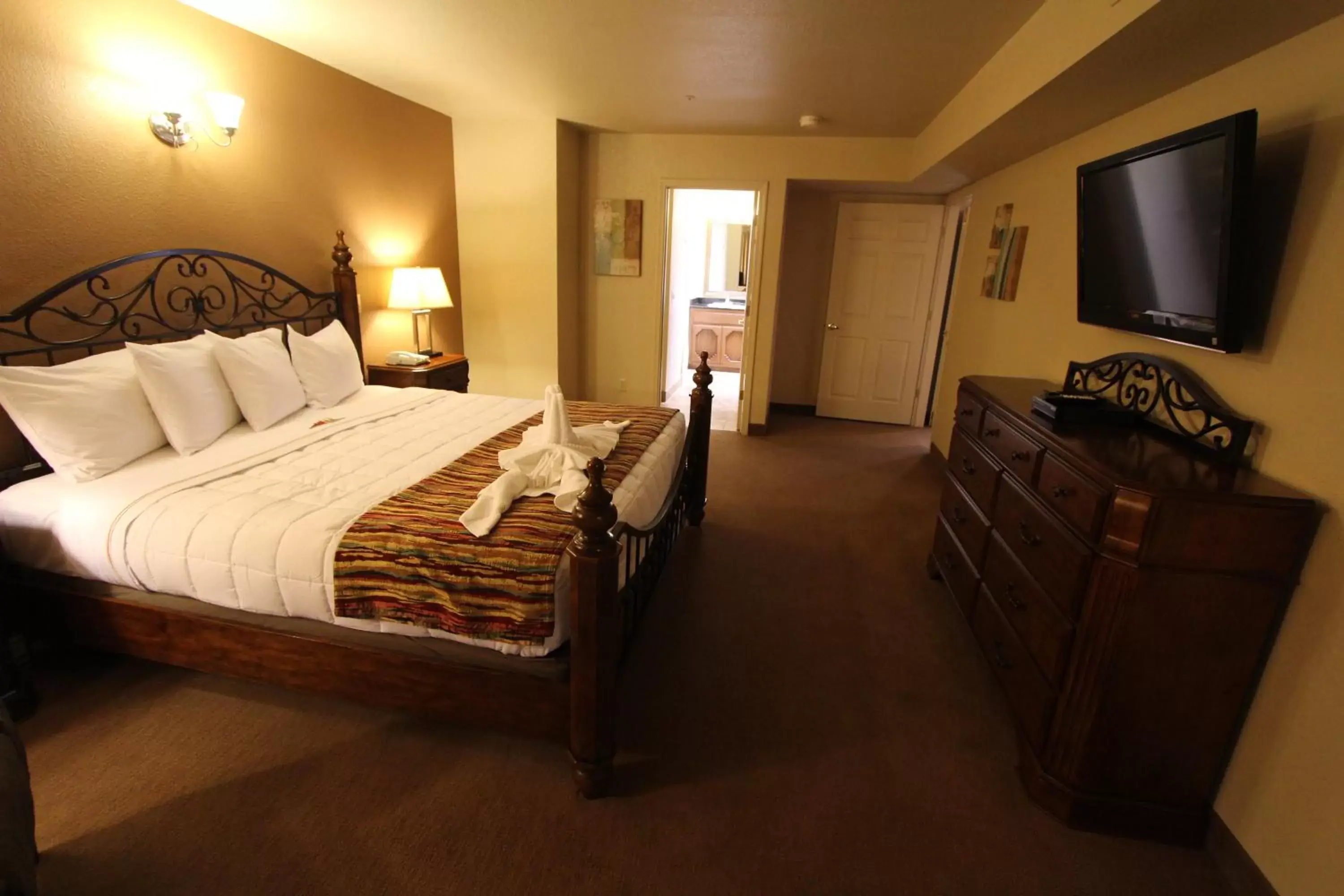 Photo of the whole room, Bed in Sedona Springs Resort, a VRI resort