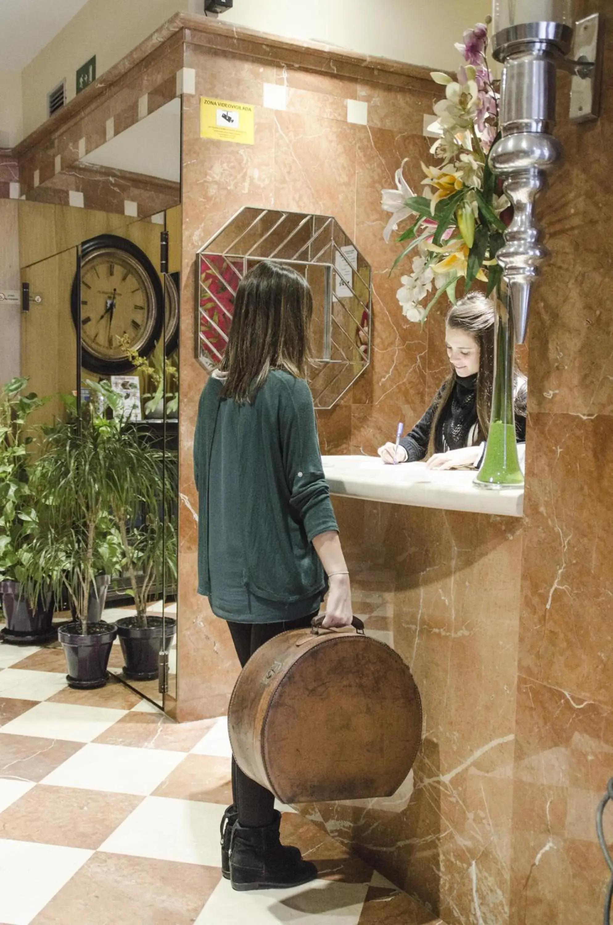 Lobby or reception in Hotel Duquesa