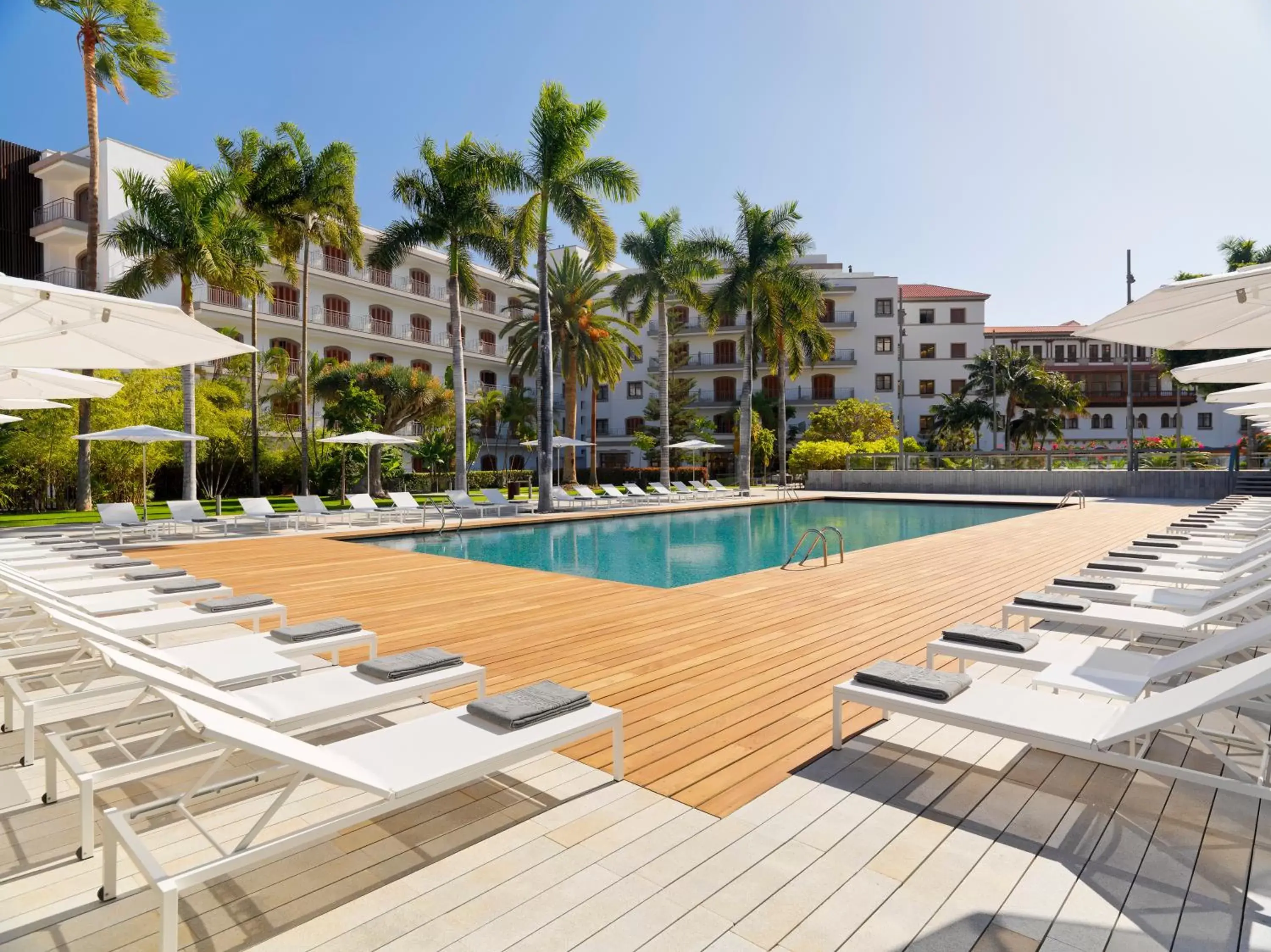 Swimming Pool in Iberostar Heritage Grand Mencey