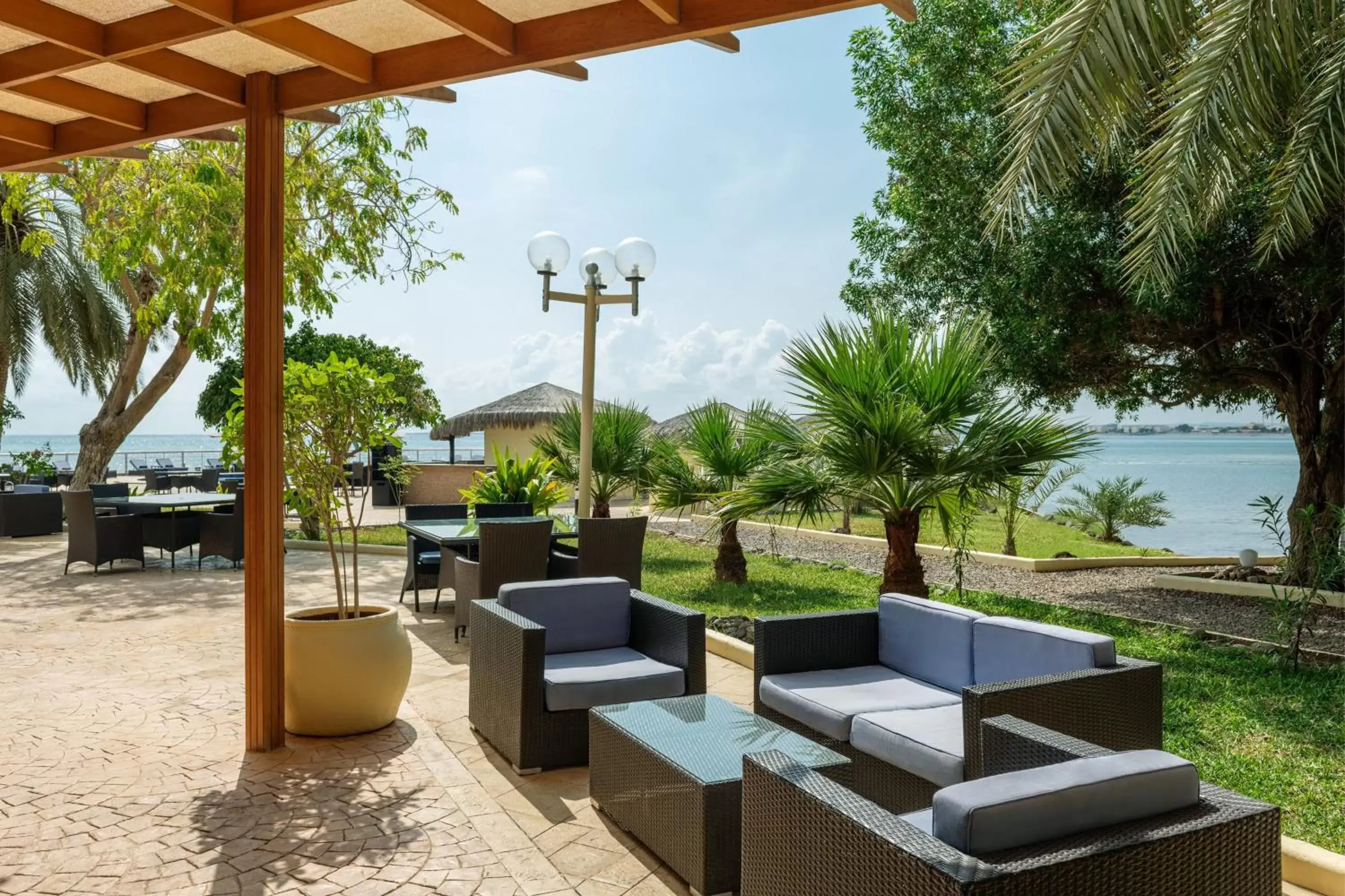 Lounge or bar in Sheraton Djibouti