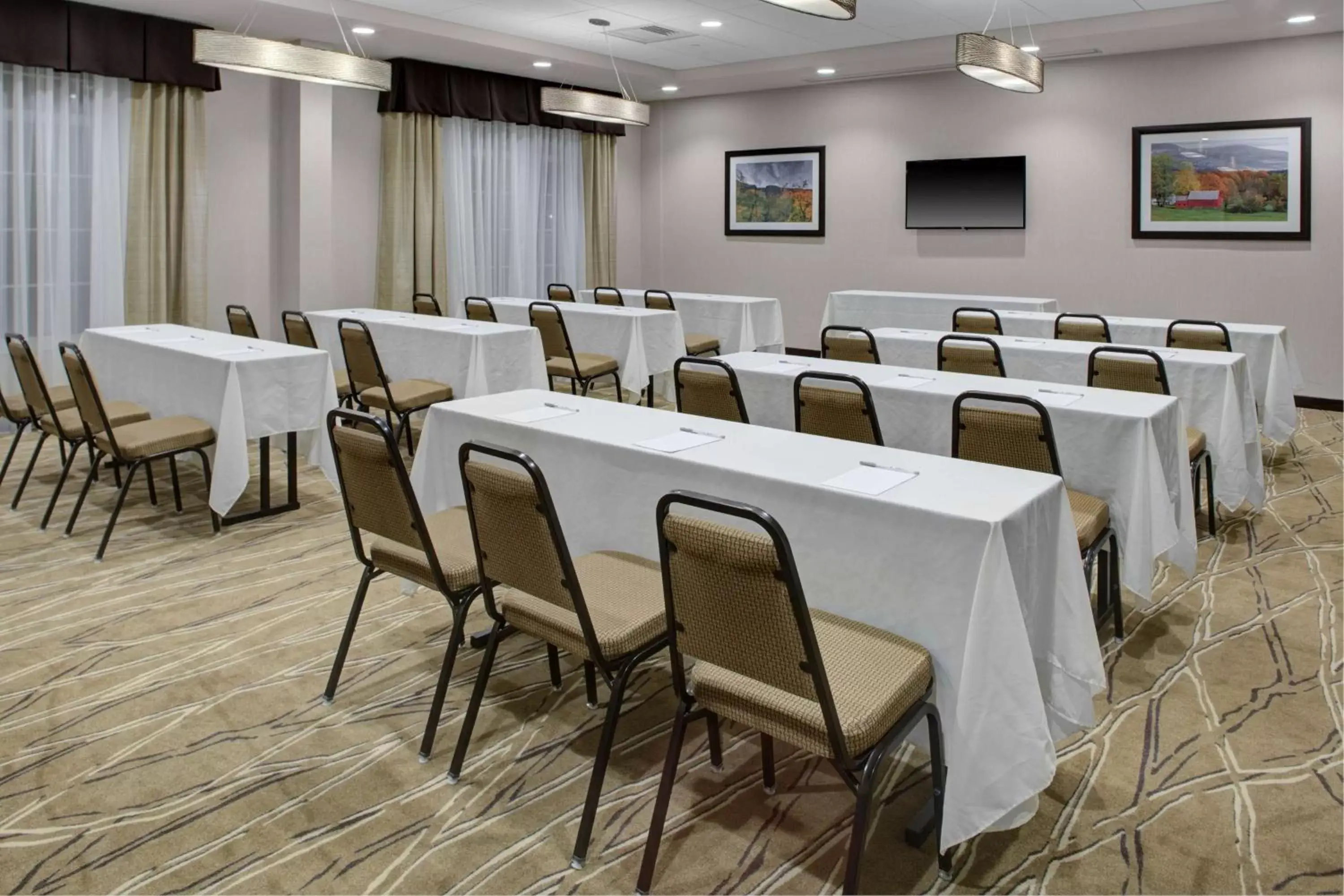 Meeting/conference room in Hampton Inn & Suites Manchester, Vt