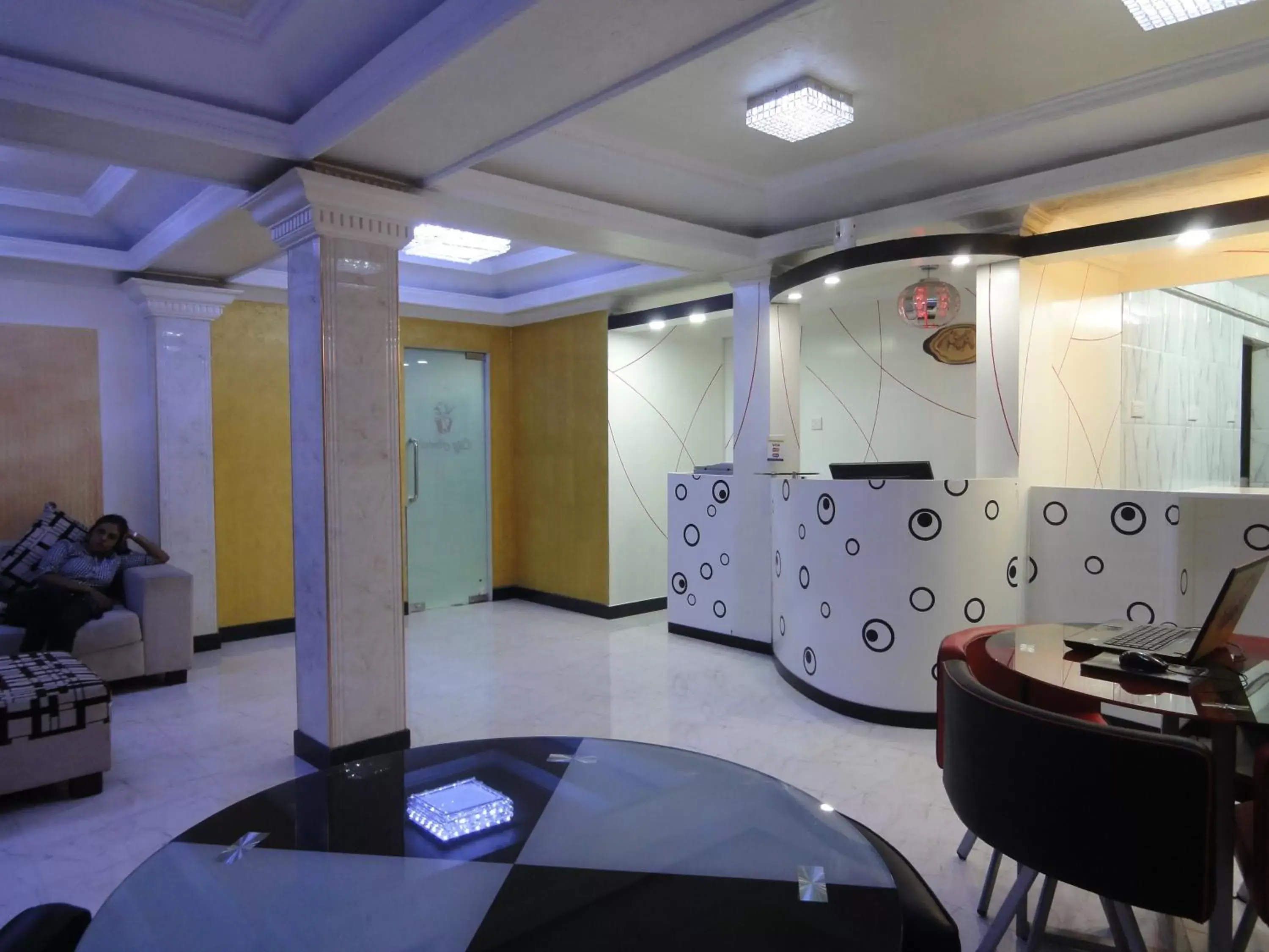 Lobby or reception in Saasha City Hotel