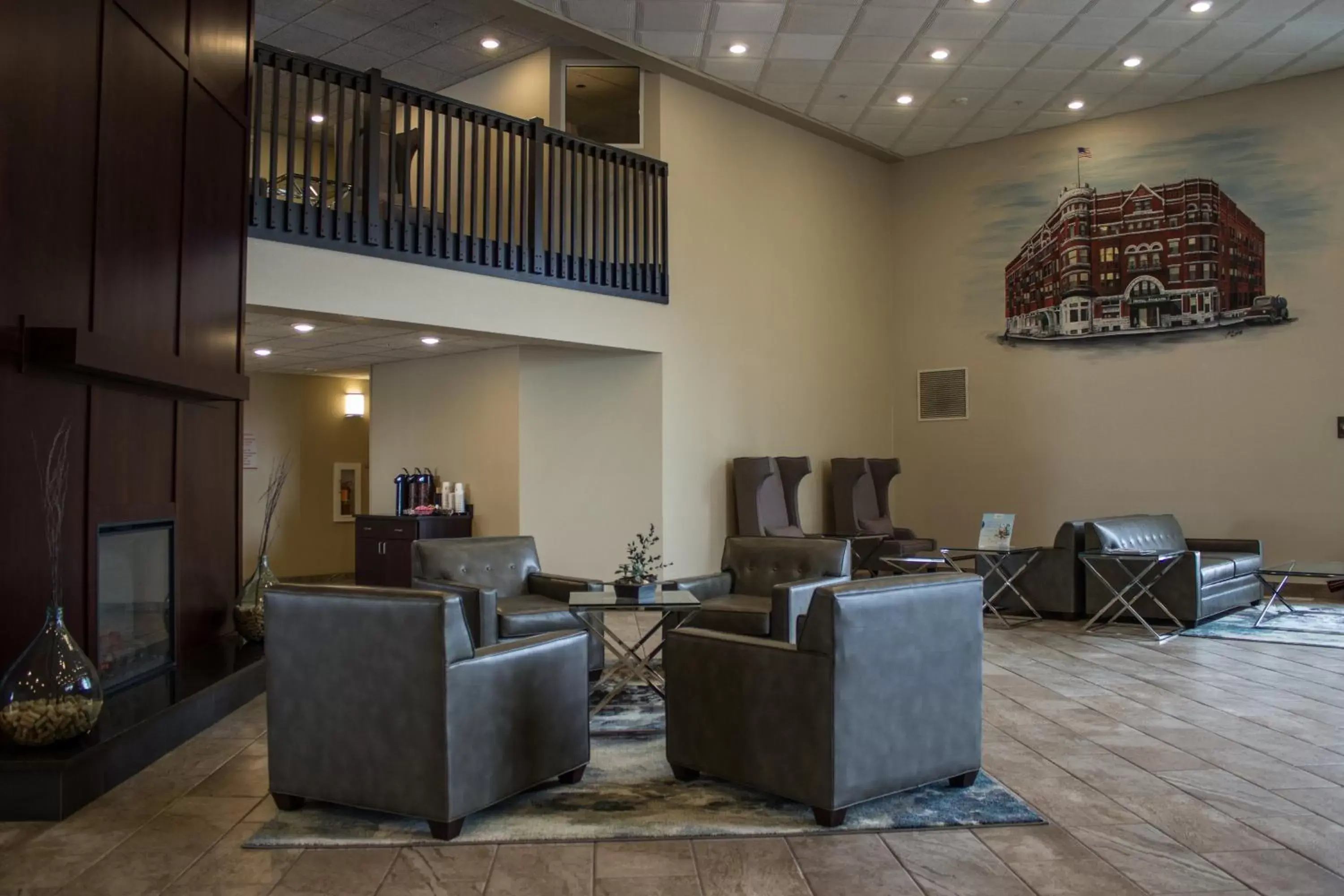 Lobby or reception, Lobby/Reception in Cobblestone Suites - Oshkosh