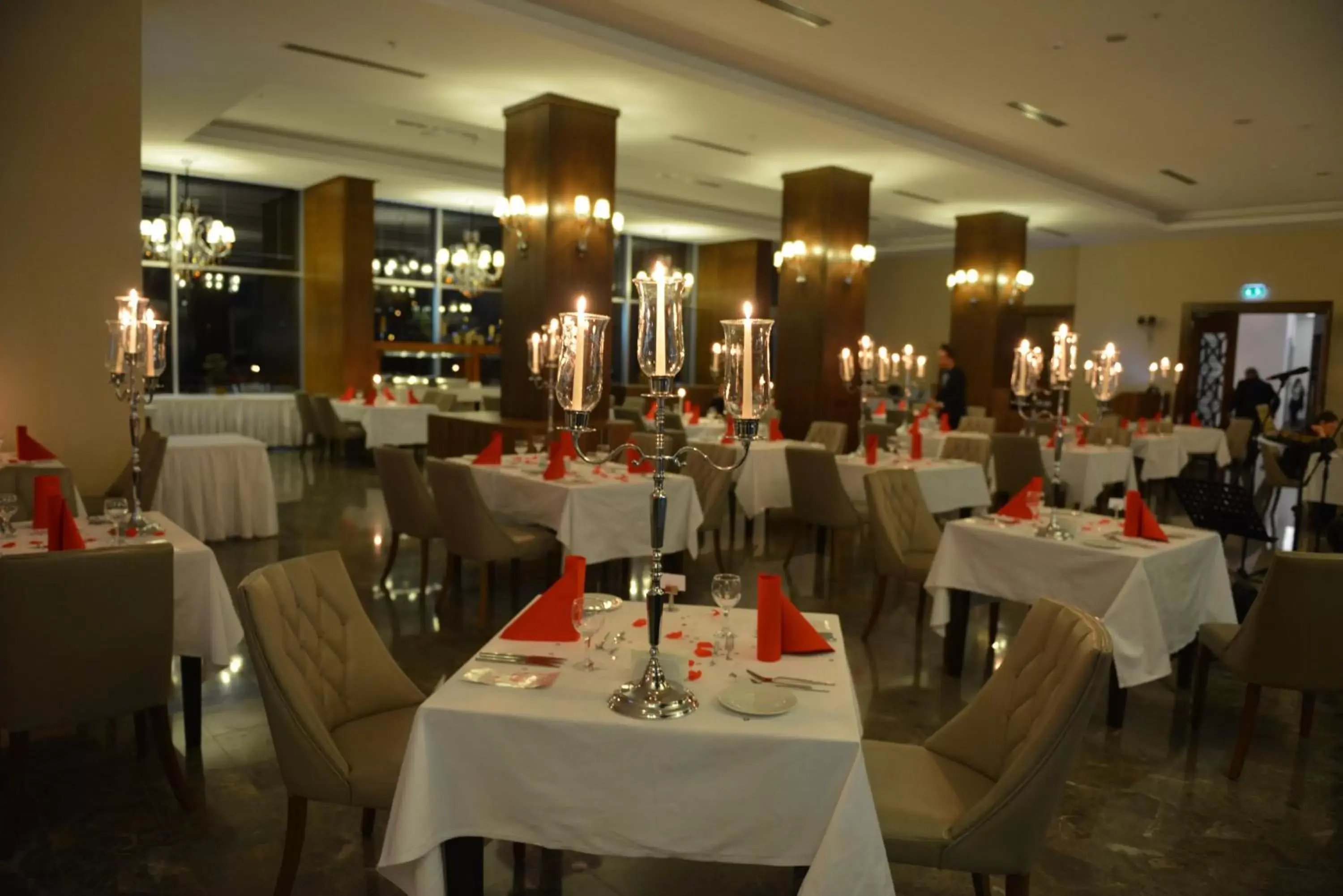 Restaurant/Places to Eat in Yalova Lova Hotel & SPA Yalova