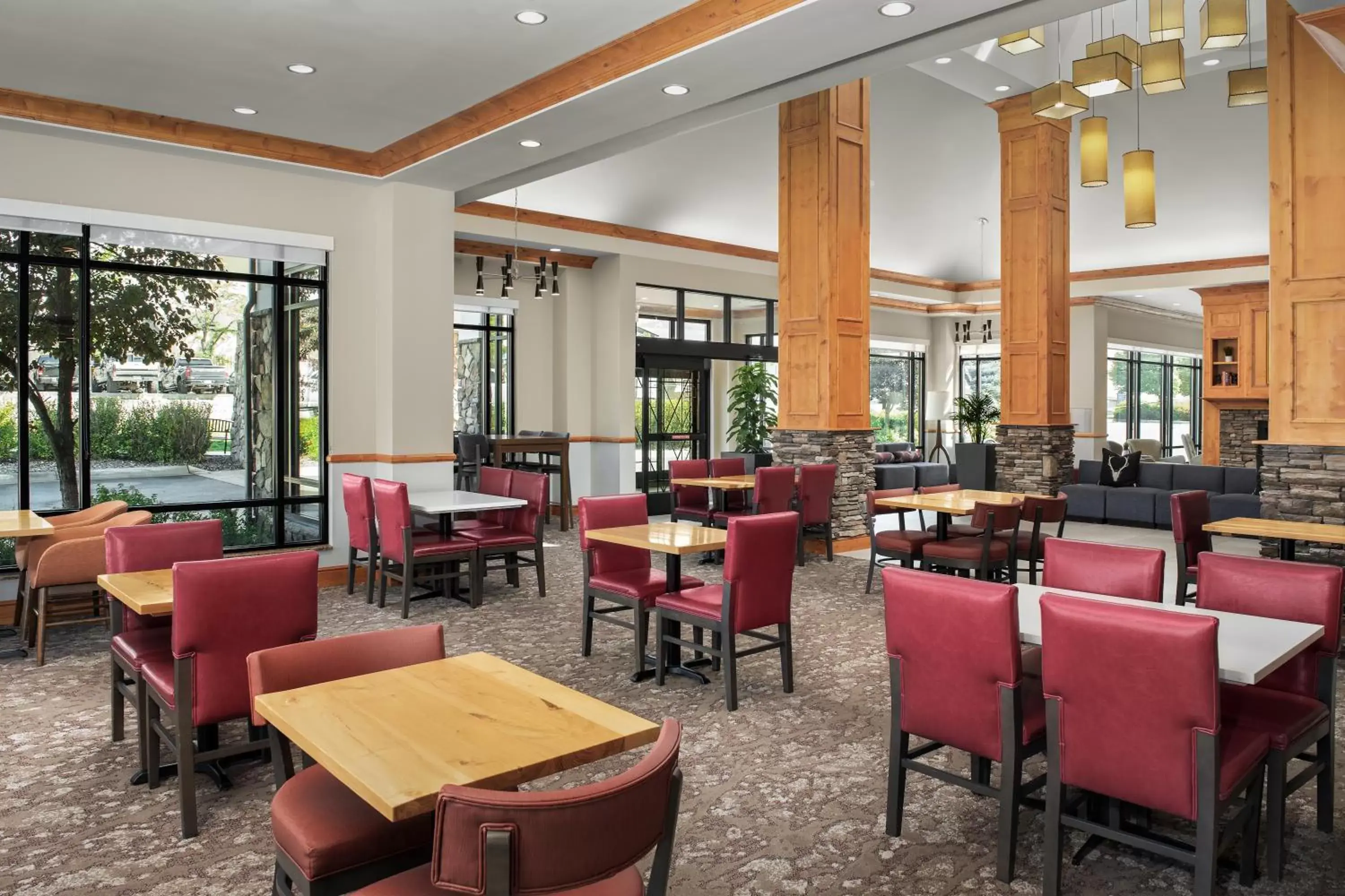 Breakfast, Restaurant/Places to Eat in Hilton Garden Inn Missoula