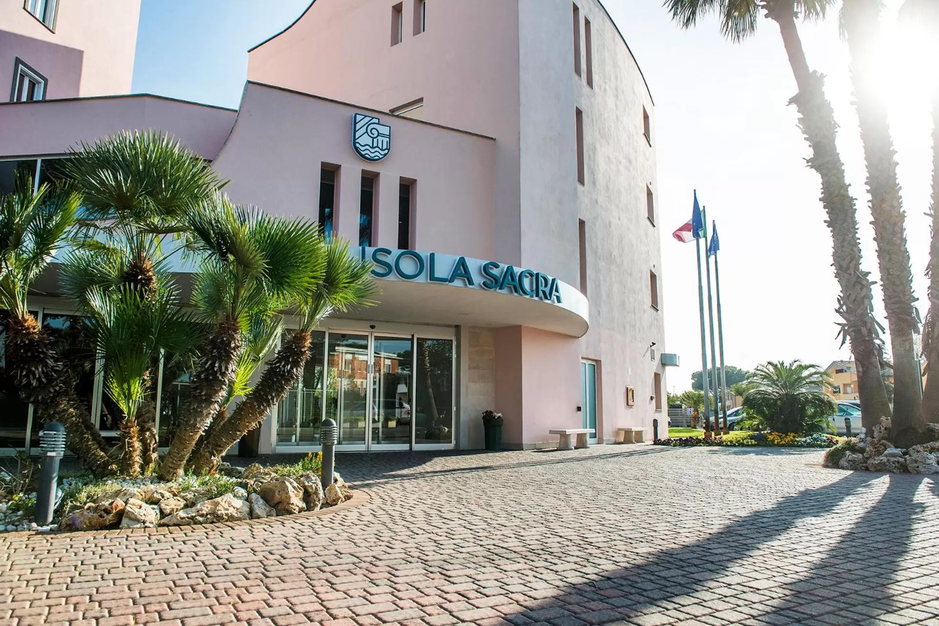 Facade/entrance in Hotel Isola Sacra Rome Airport