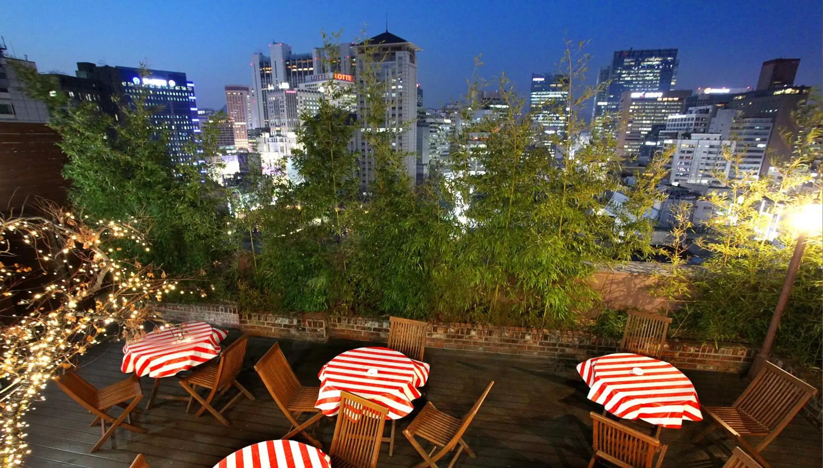 Balcony/Terrace in Hotel Skypark Myeongdong 1