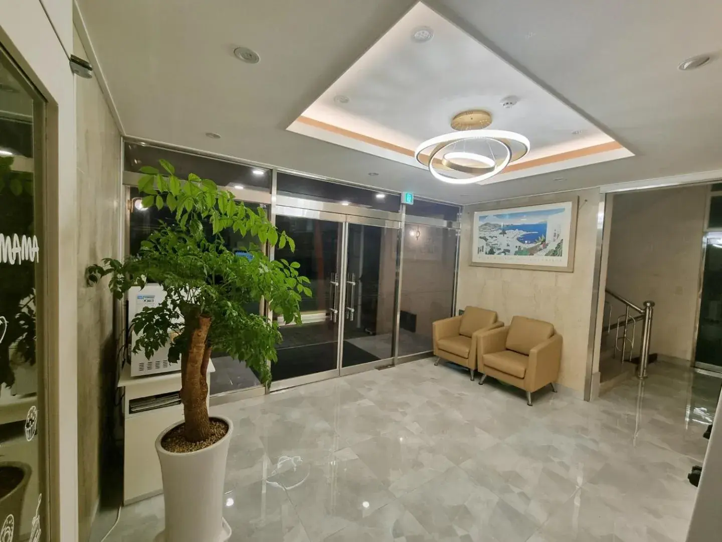 Lobby or reception in Trevi Hotel Lobby or reception in Trevi Hotel