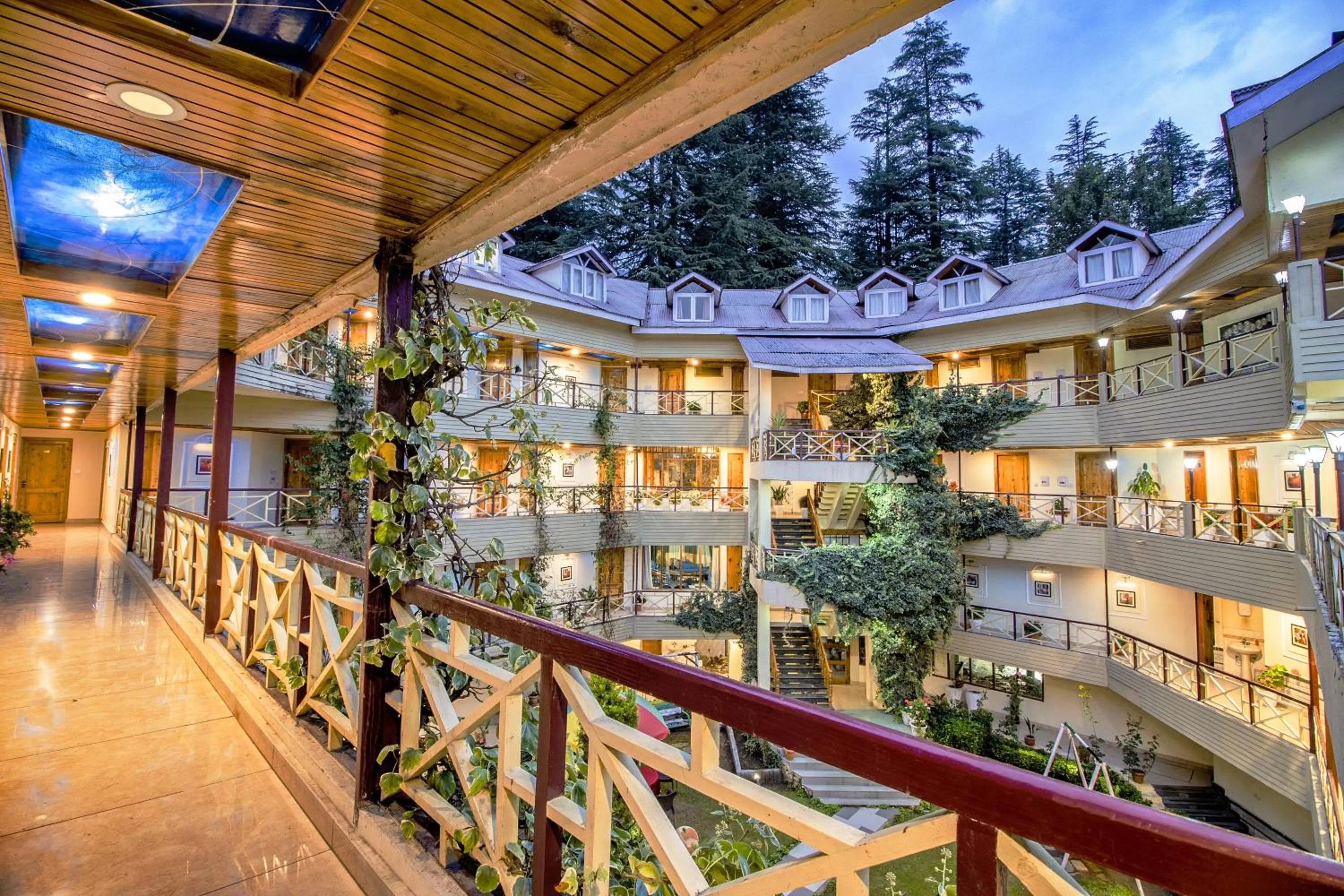 Snow Valley Resorts & Spa Manali
