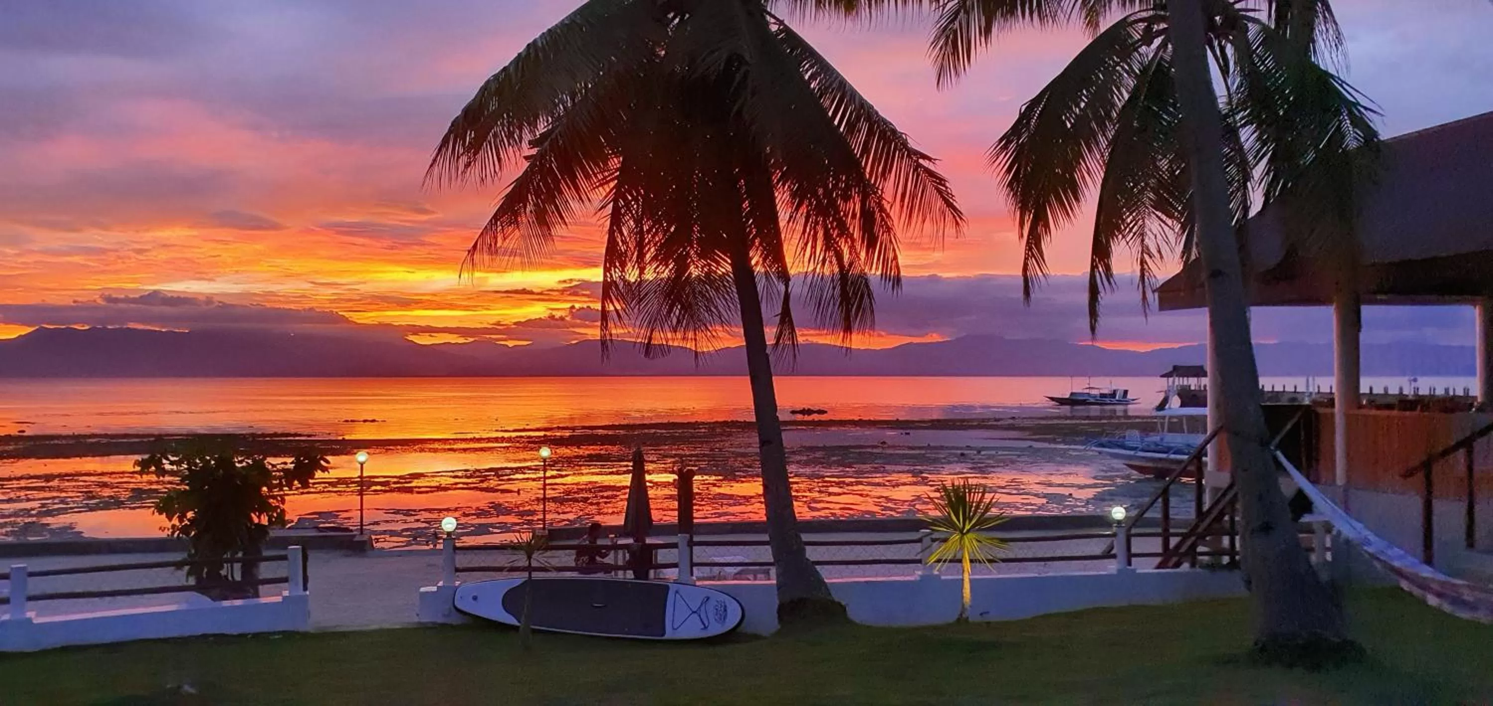 Sunset in Tauig Beach Resort