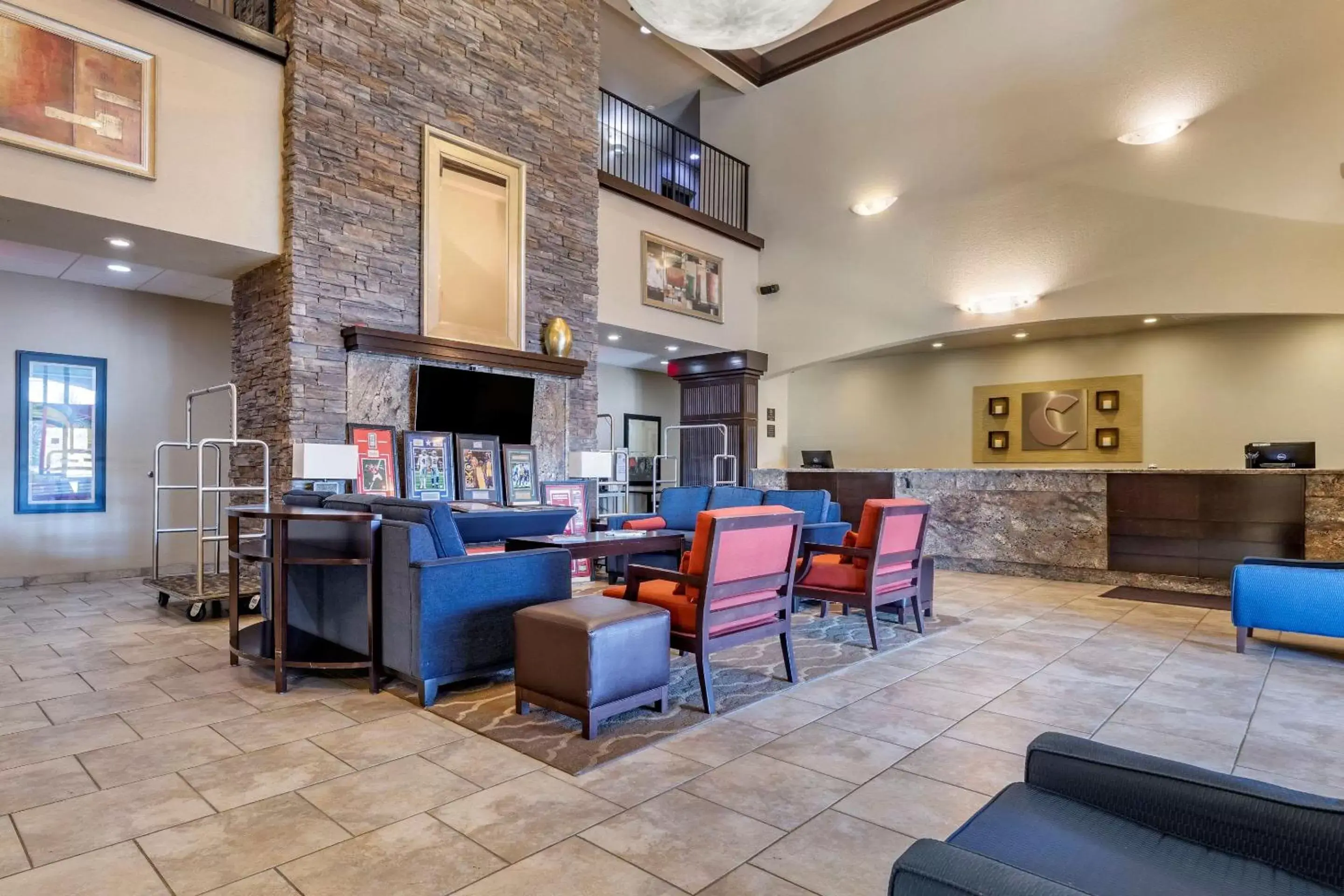 Lobby or reception in Comfort Inn Bentonville - Crystal Bridges