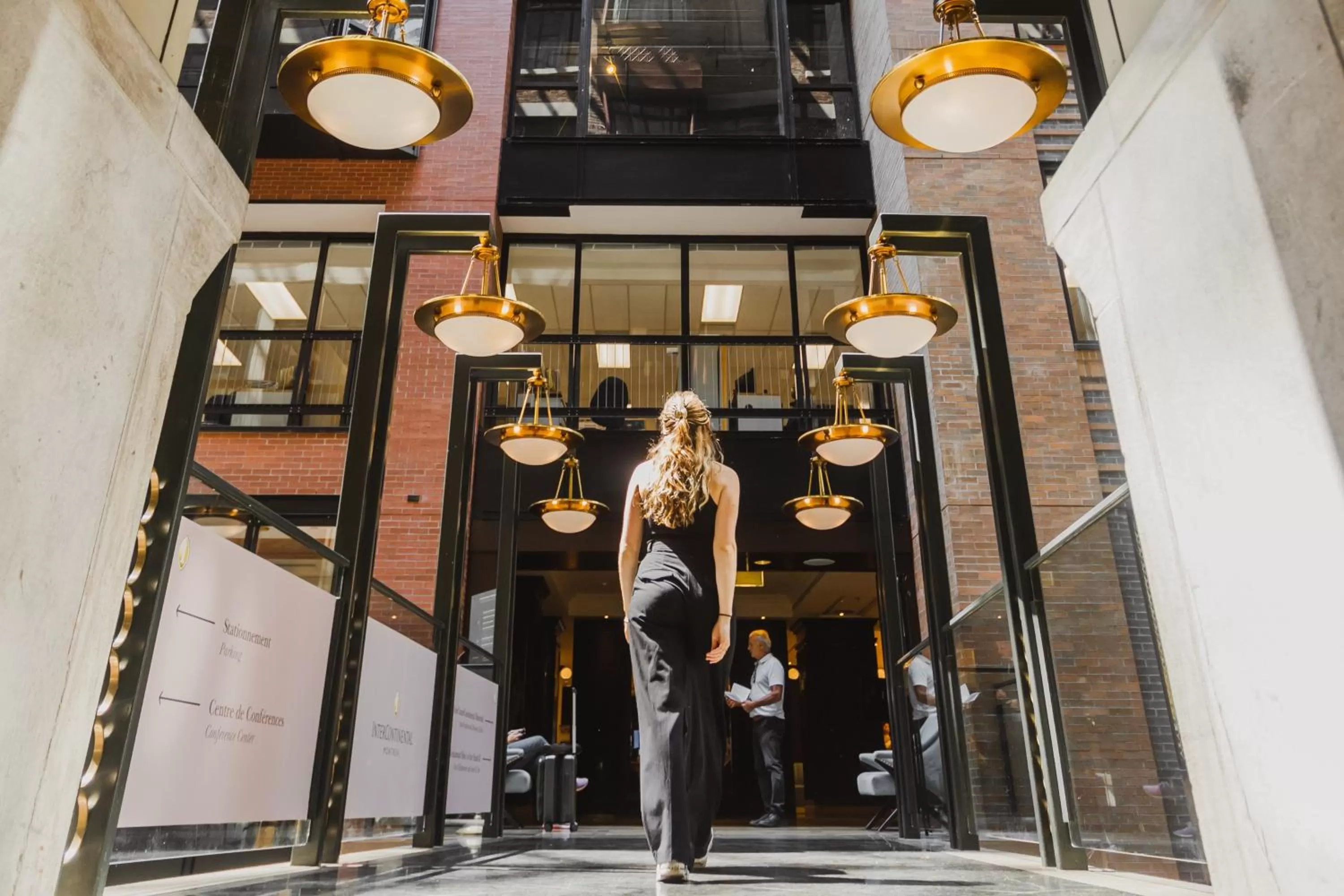 Property building in InterContinental Montreal by IHG